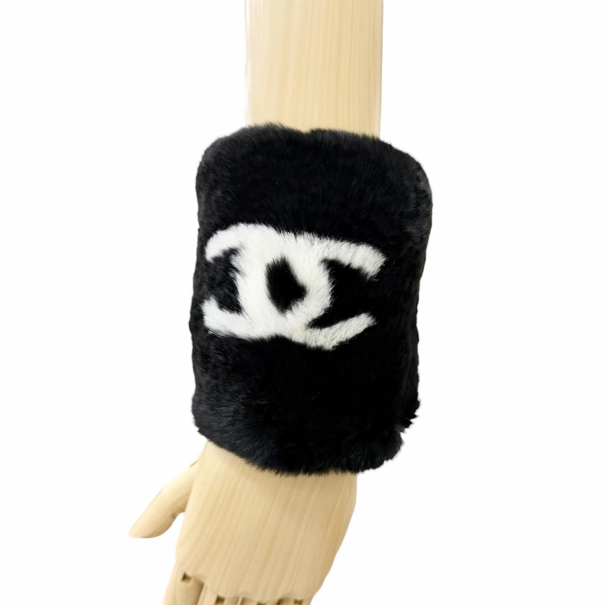 Chanel CHANEL Coco Mark Lapin Fur Wristband Bangle Bracelet, Black & White, Made in France, Women's, Comes with Box, Highly Recommended! Size ONE SIZE - 3 Thumbnail