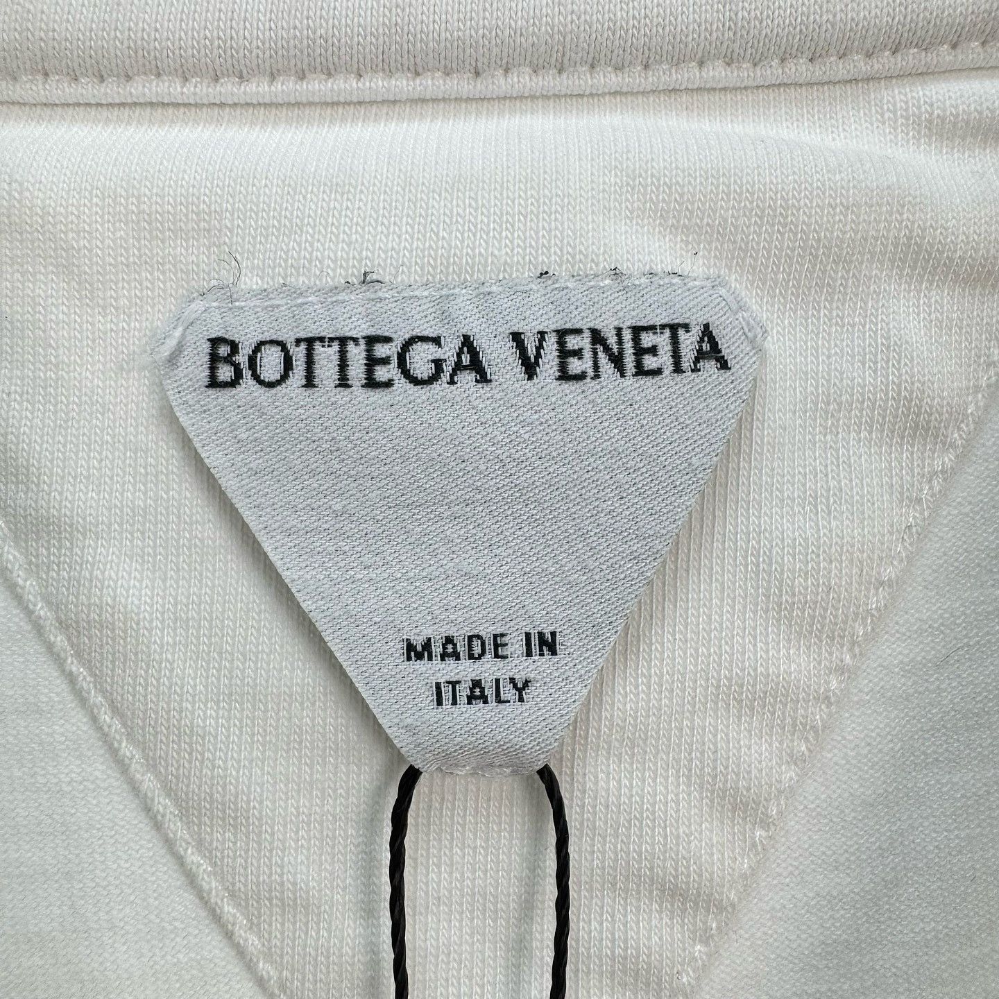 Bottega Veneta Bottega Veneta Rabbit Graphic T-Shirt US S Size US S / EU 44-46 / 1 - 3 Thumbnail