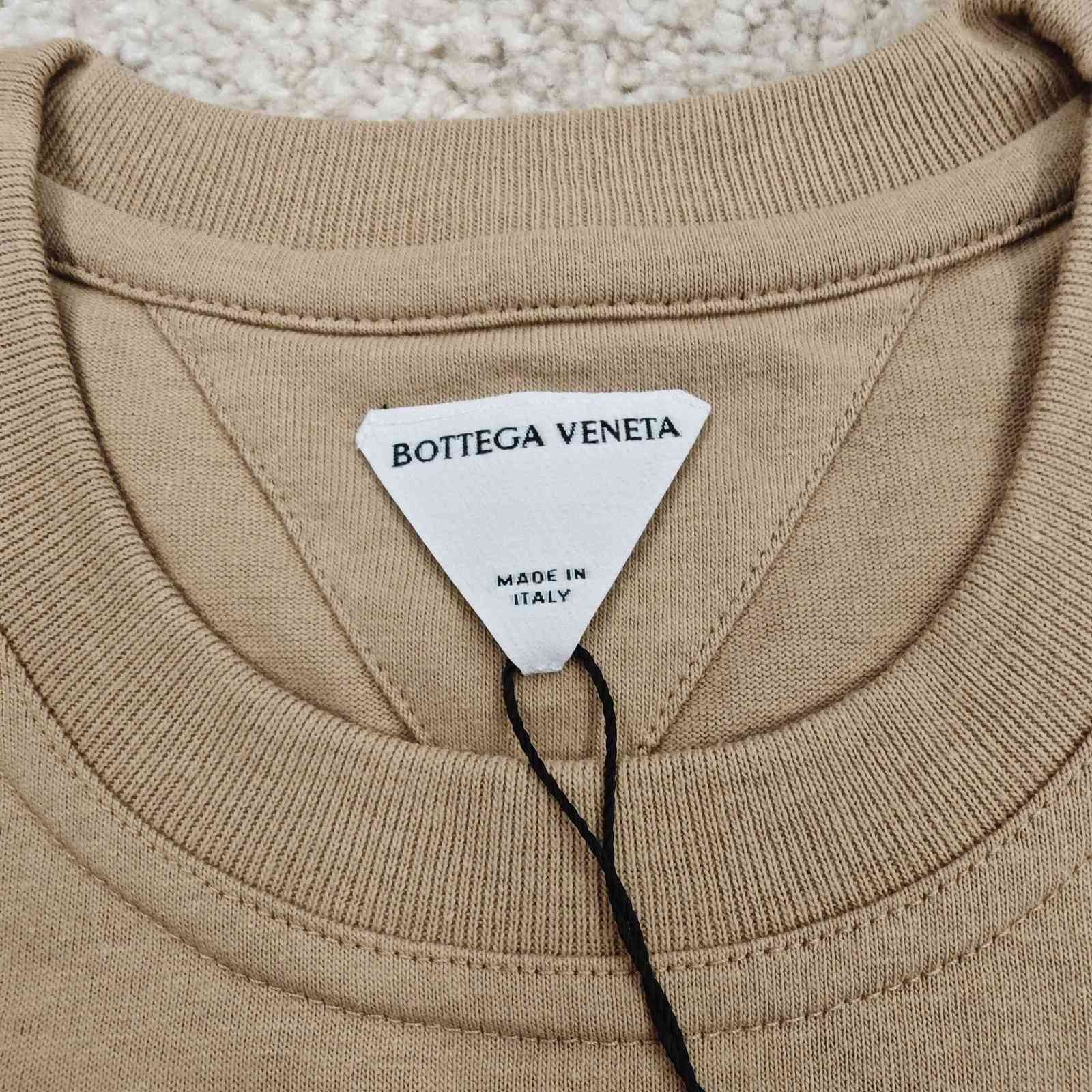 Bottega Veneta Bottega Veneta Solid T-Shirt Size M Size M / US 6-8 / IT 42-44 - 3 Thumbnail