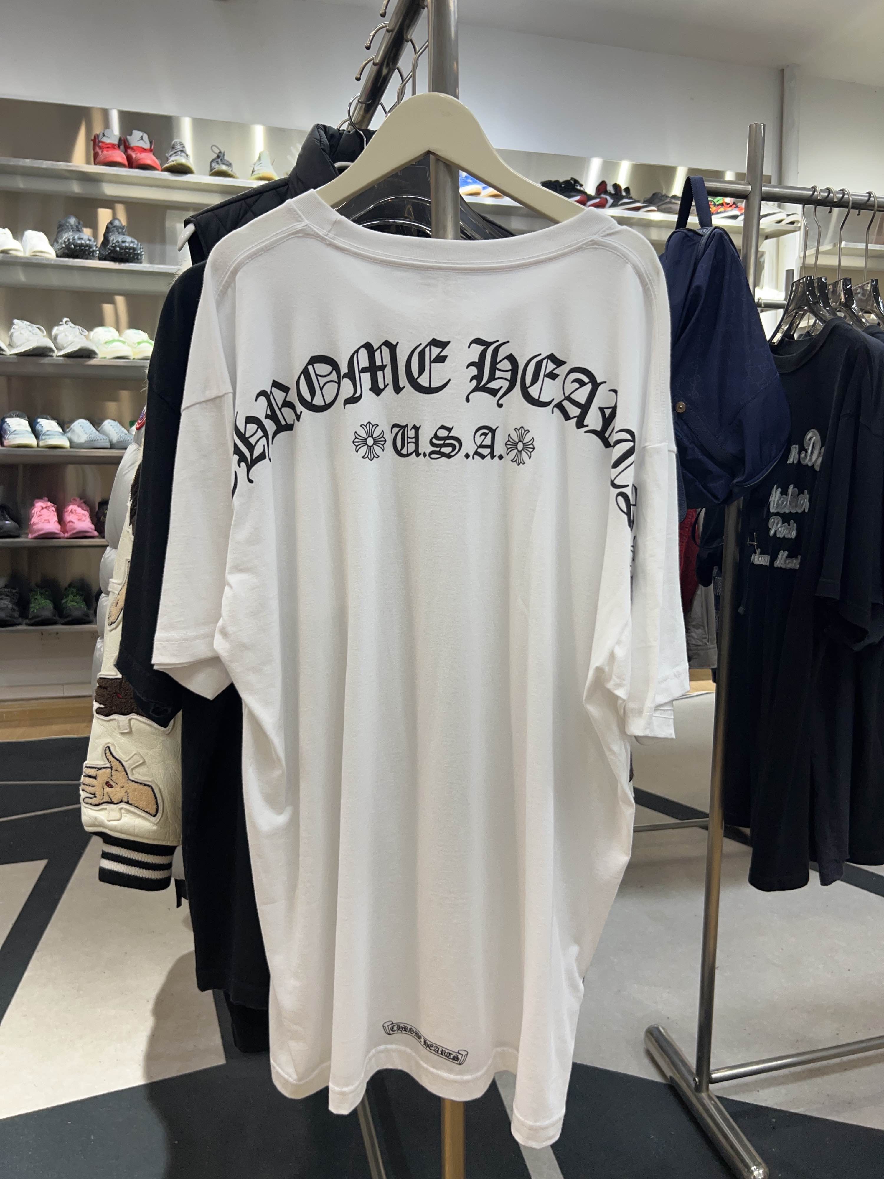 Chrome Hearts Chrome Hearts Script Back Logo Pocket T-Shirt Size XXL Size US XXL / EU 58 / 5 - 2 Thumbnail