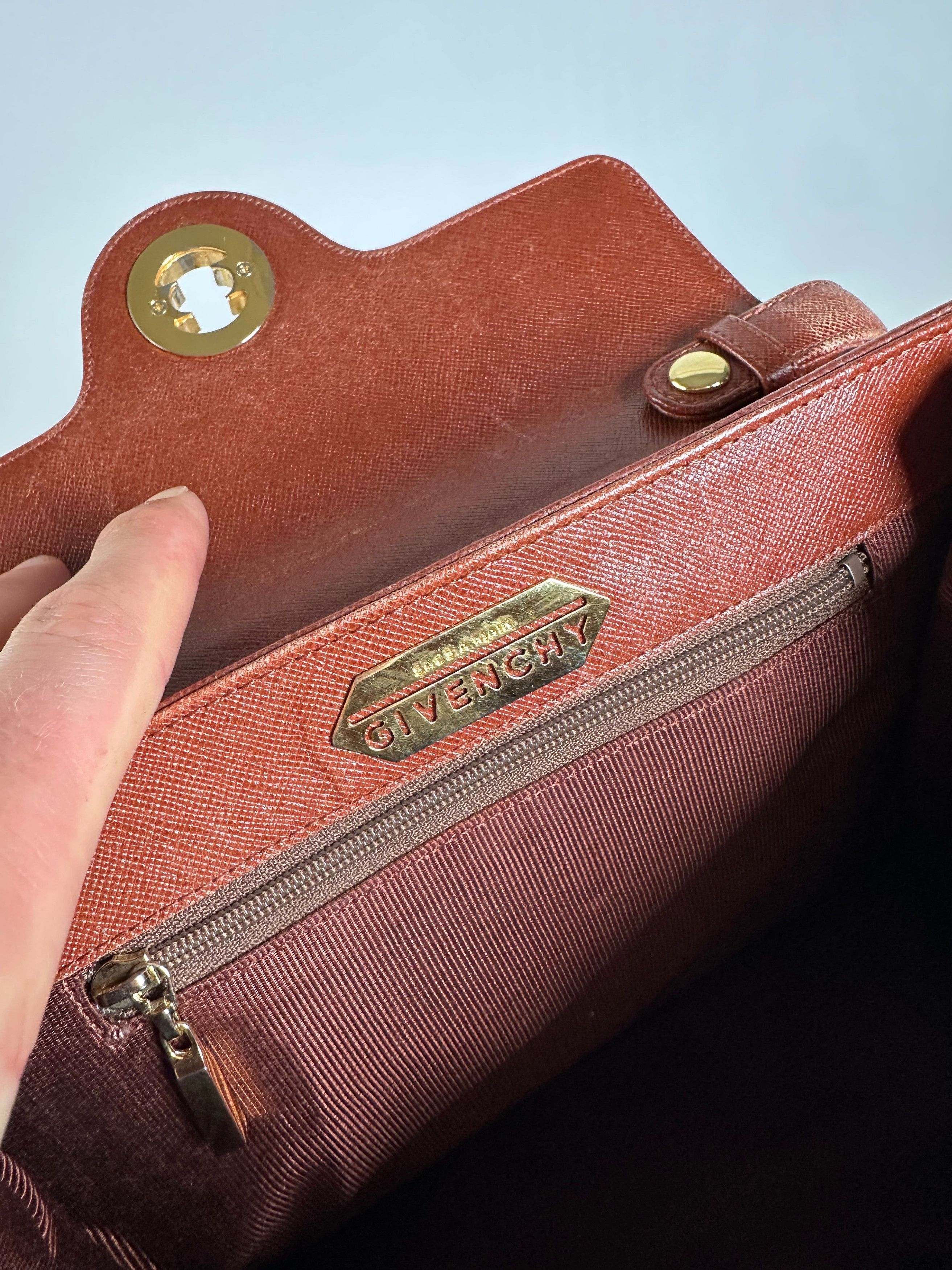 Givenchy Vintage Structured Leather Handbag Rust Gold Size ONE SIZE - 4 Thumbnail