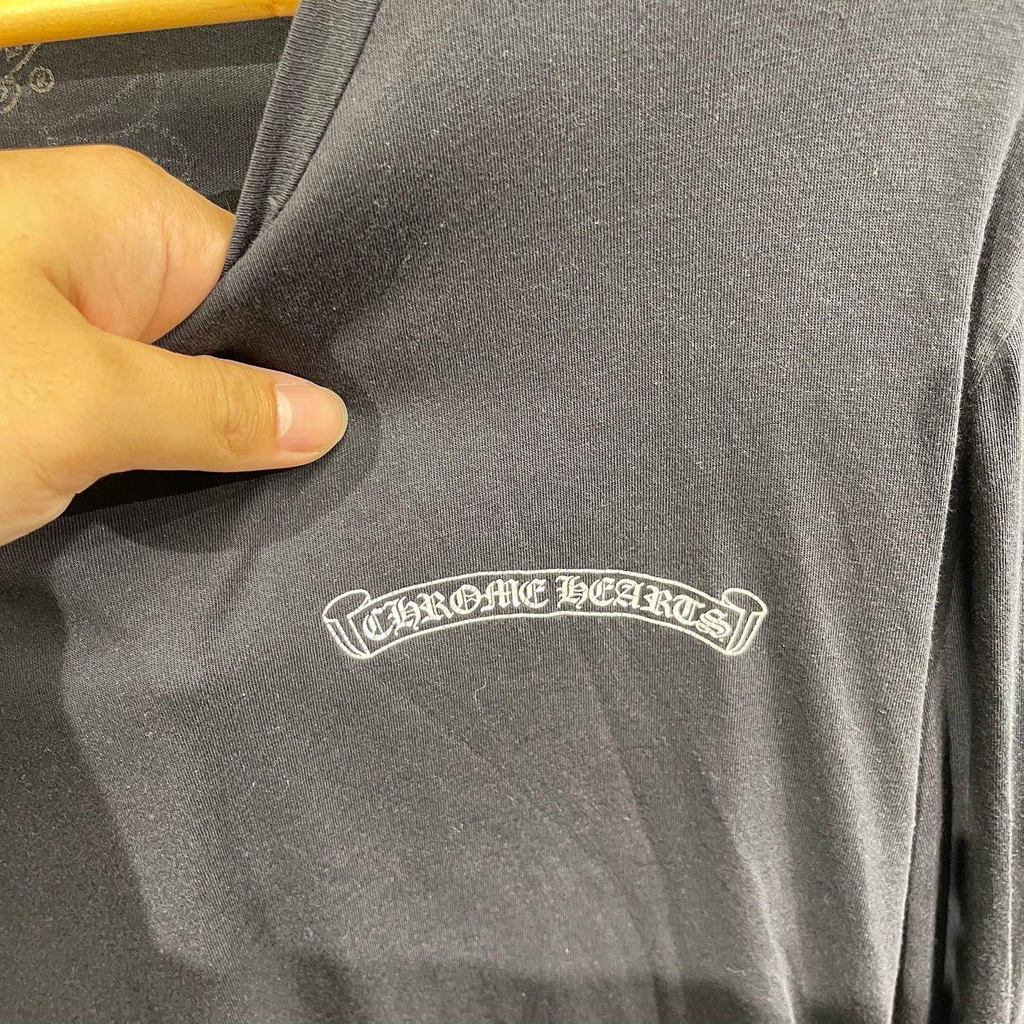 Chrome Hearts Chrome Hearts Cross Logo Long Sleeve T-Shirt Size L Size US L / EU 52-54 / 3 - 5 Thumbnail
