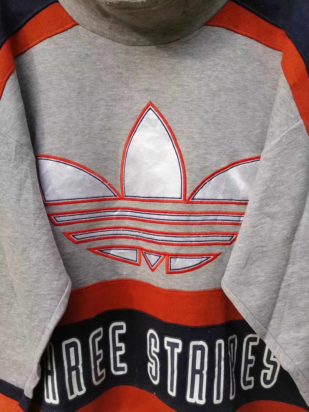 Adidas Vintage Adidas Three Stripes Multicolour Sweatshirt Big Logo Size US L / EU 52-54 / 3 - 6 Thumbnail