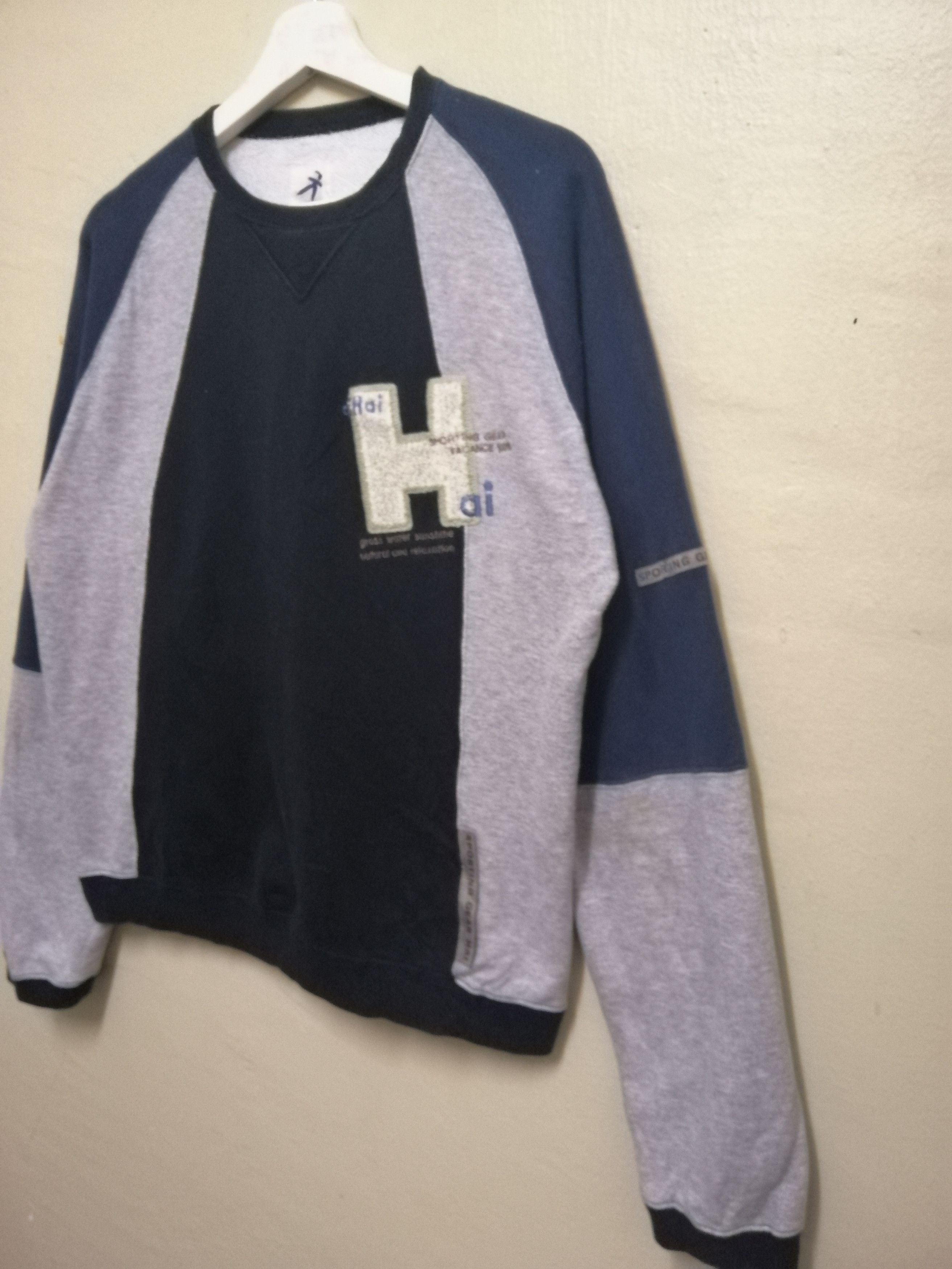 Hai Sporting Gear Vintage Hai Sporting Gear Sweatshirt Nice Design B9 Size US M / EU 48-50 / 2 - 2 Thumbnail
