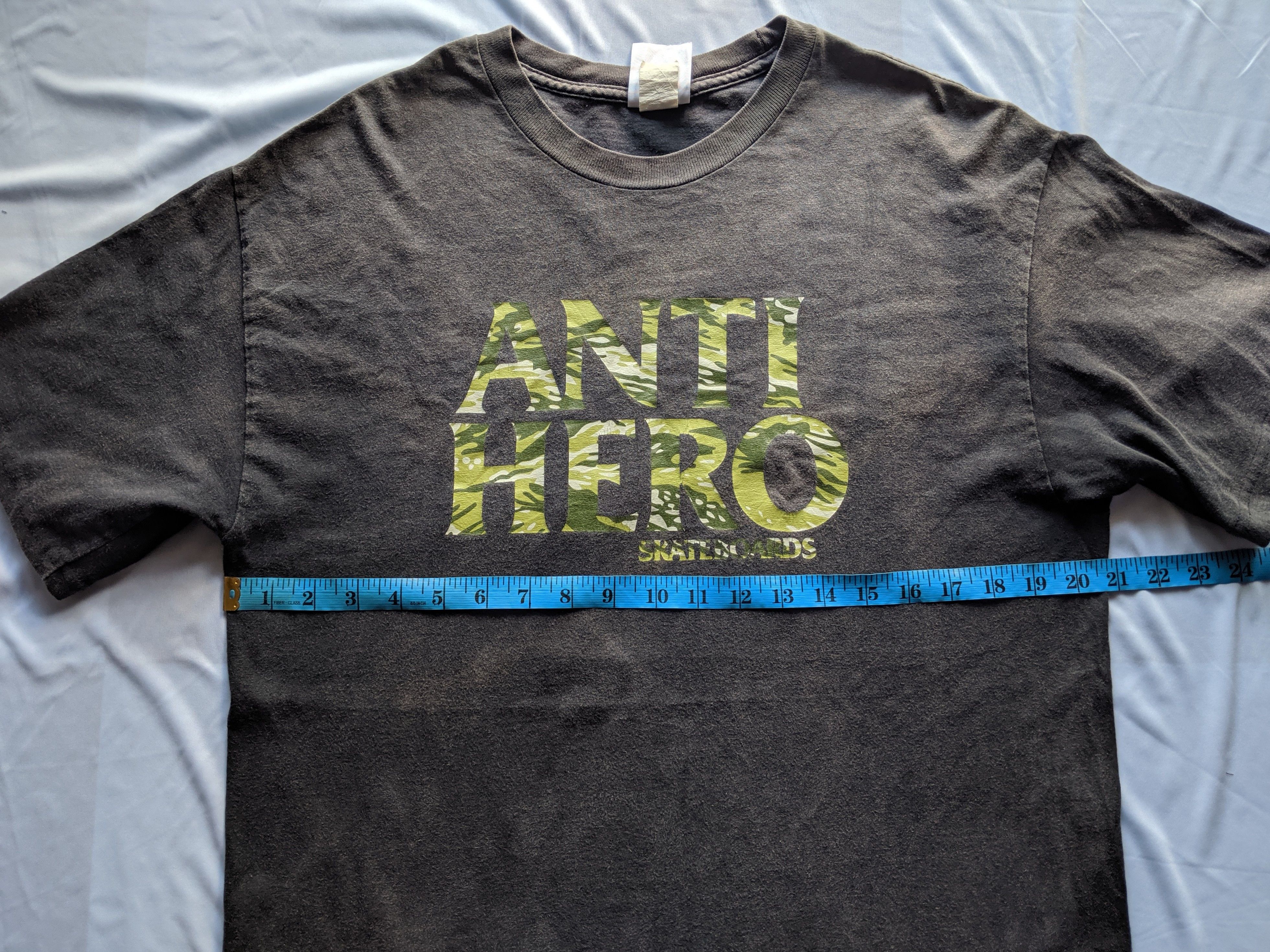 Antihero Vintage 90s antihero skateboard spellout logo Size US L / EU 52-54 / 3 - 4 Thumbnail