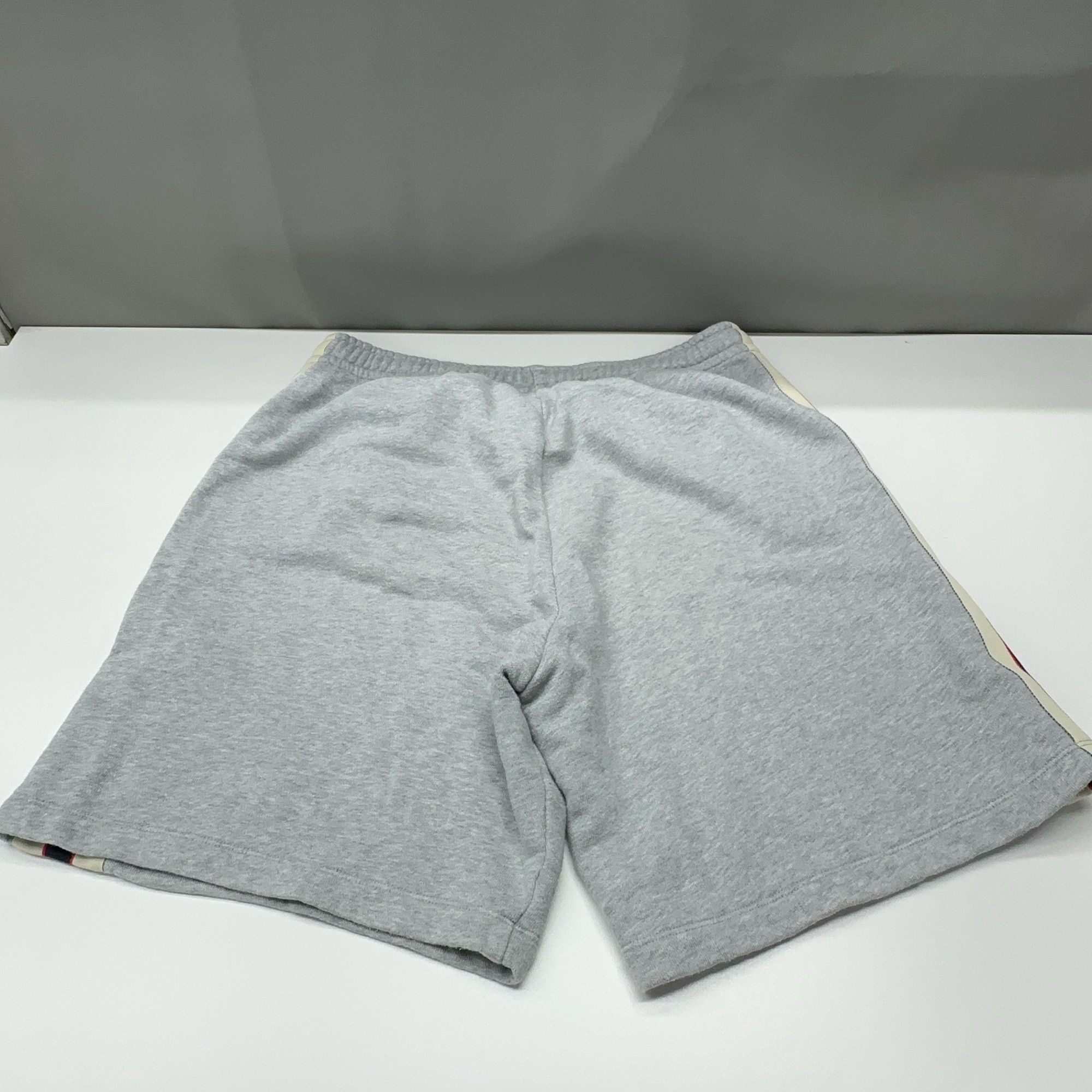 Gucci Gucci Tiger Embroidered Logo Shorts Size L Size US 34 / EU 50 - 10 Thumbnail