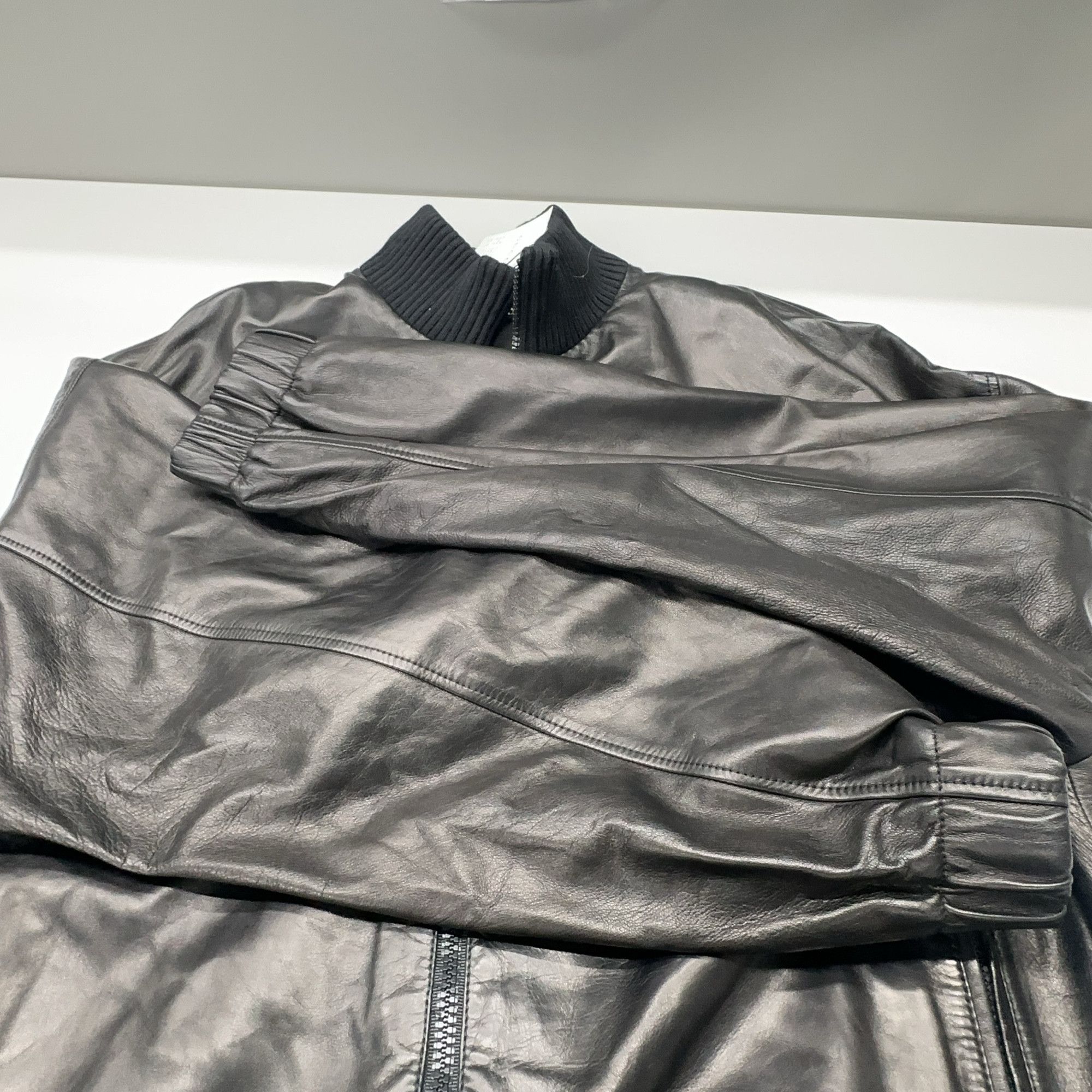 Gucci Gucci Leather Bomber Jacket Size 52 Size US L / EU 52-54 / 3 - 18 Thumbnail
