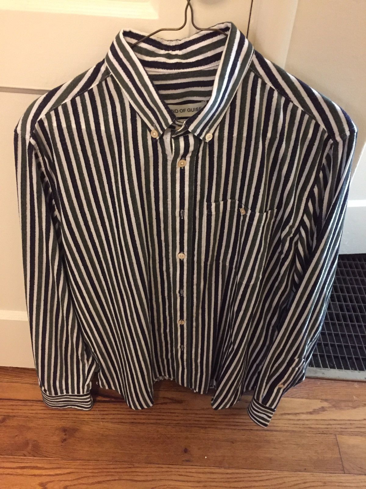 A kind of guise velvet stripe shirt