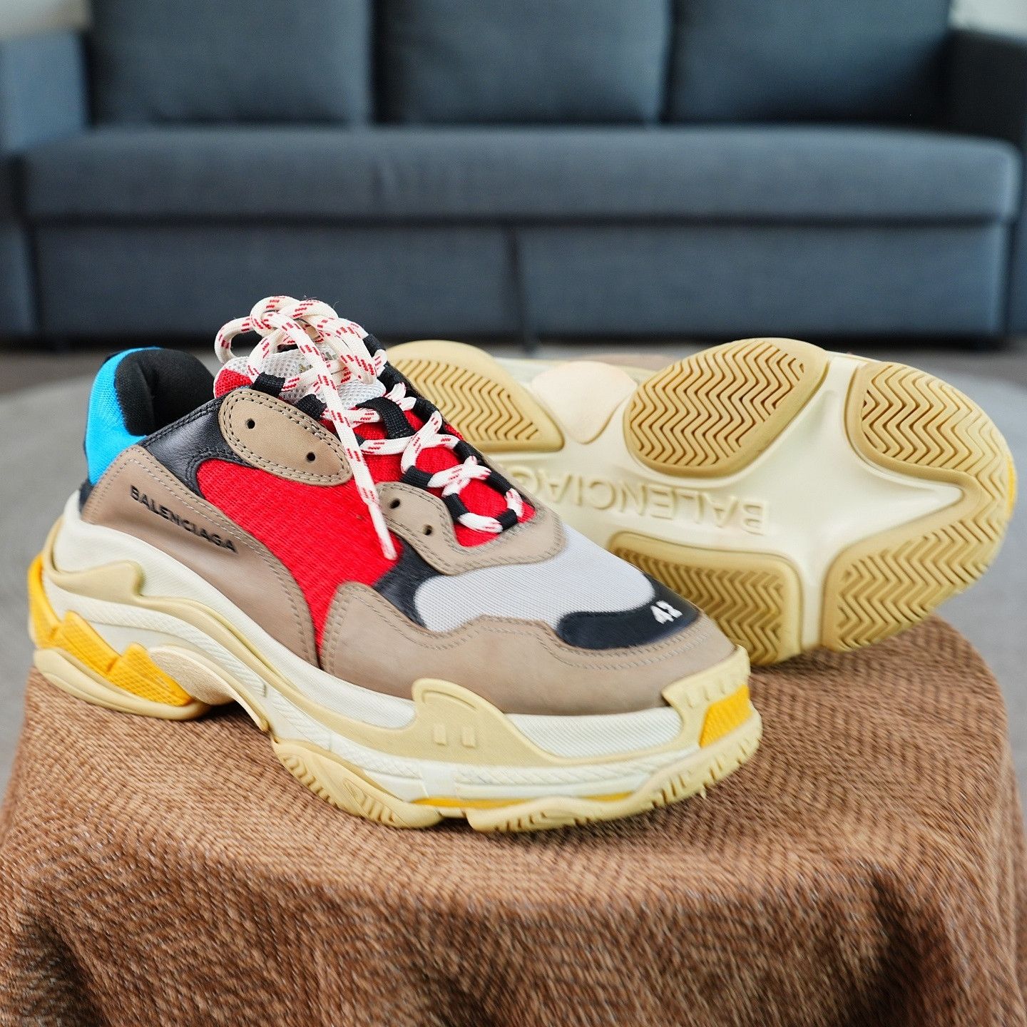 Balenciaga Balenciaga Multi-Color Triple S Sneakers US 9 / EU 42
