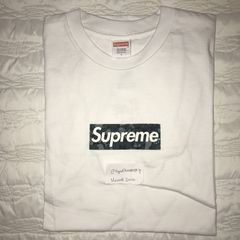 Supreme mo hotsell wax box logo