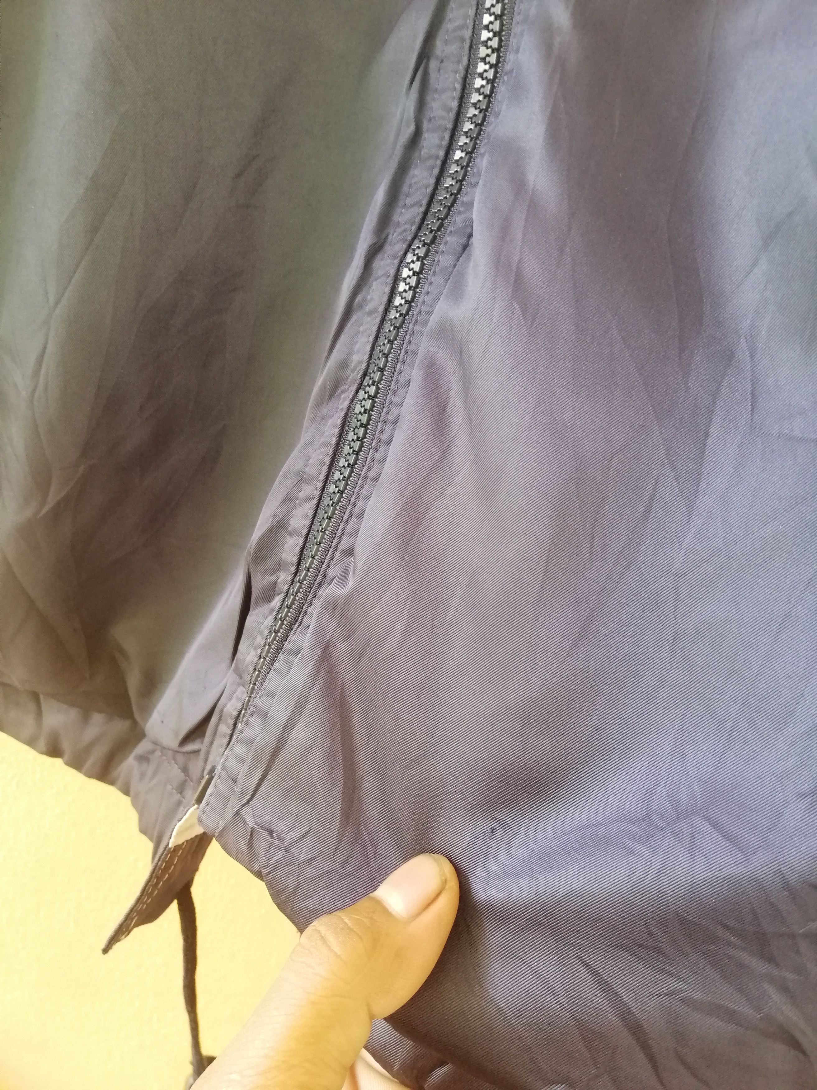 Sergio Tacchini Vintage Sergio Tacchini Jackets / Windbreaker / Size US L / EU 52-54 / 3 - 3 Thumbnail
