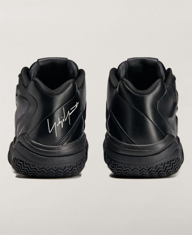 Y-3 Sneakers WITHOUT SALES-LINE Size US 9.5 / EU 42-43 - 2 Thumbnail