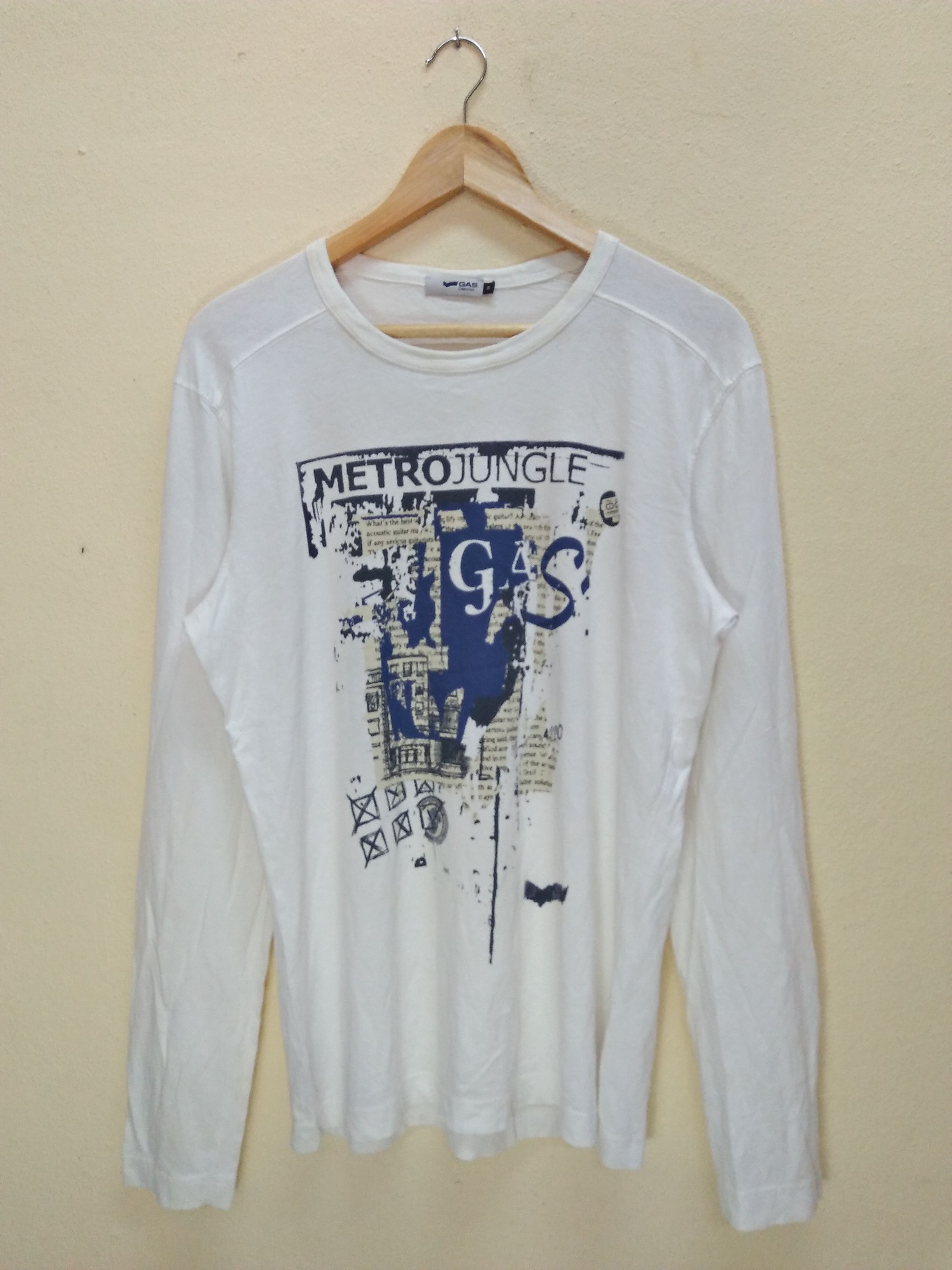 GAS GAS COLLECTION Metro Jungle Spell Out Scoop Neck Tee Size US M / EU 48-50 / 2 - 1 Thumbnail