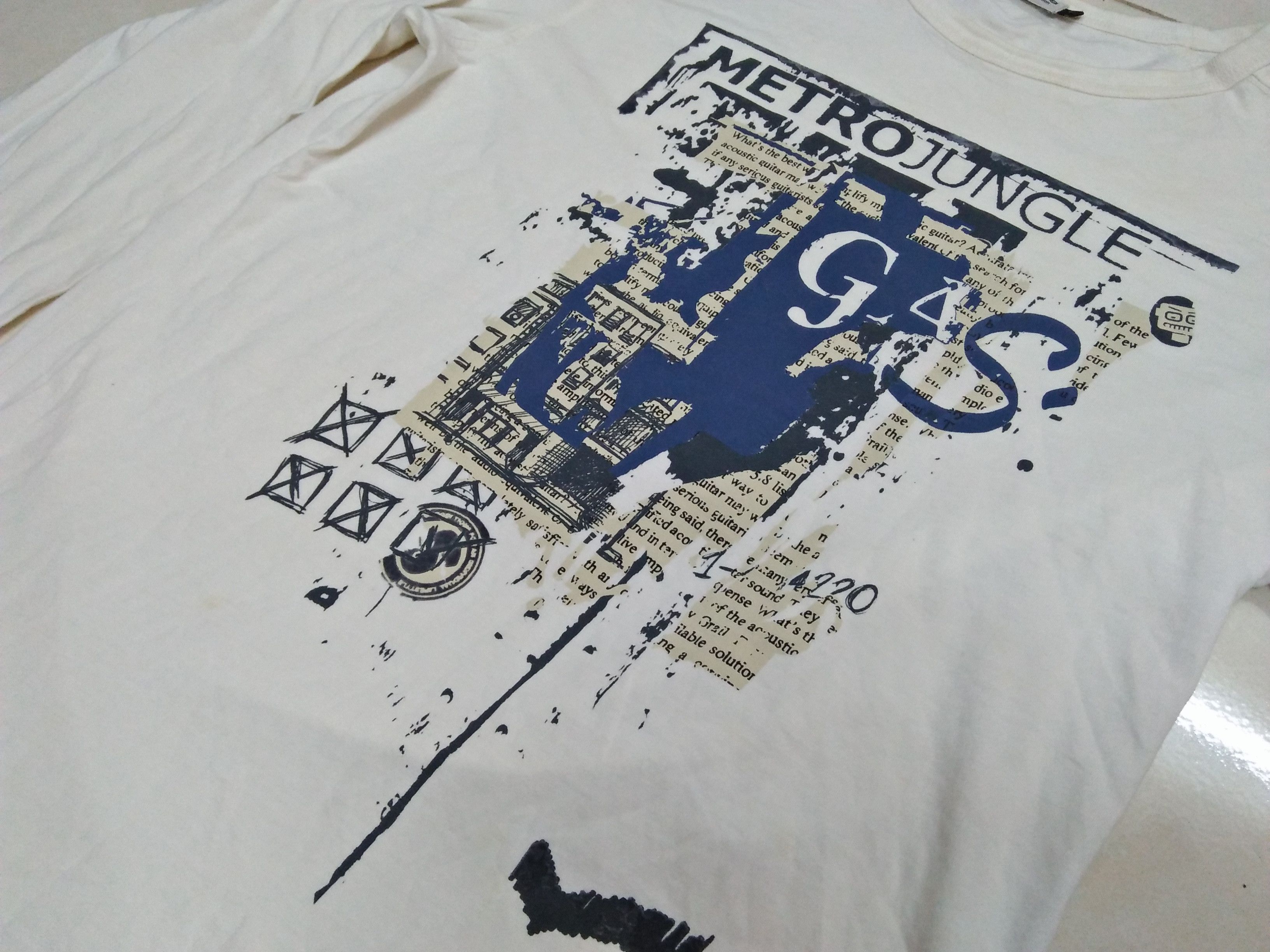 GAS GAS COLLECTION Metro Jungle Spell Out Scoop Neck Tee Size US M / EU 48-50 / 2 - 3 Thumbnail
