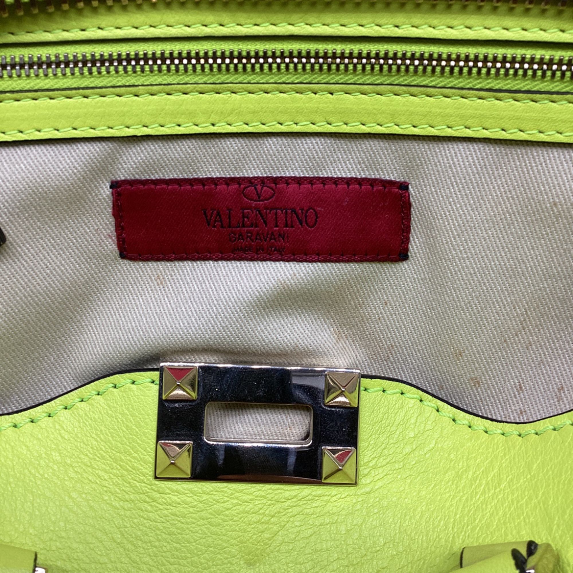 Valentino Valentino Garavani Medium Rockstud Double Handle Tote Bag i Size ONE SIZE - 7 Thumbnail