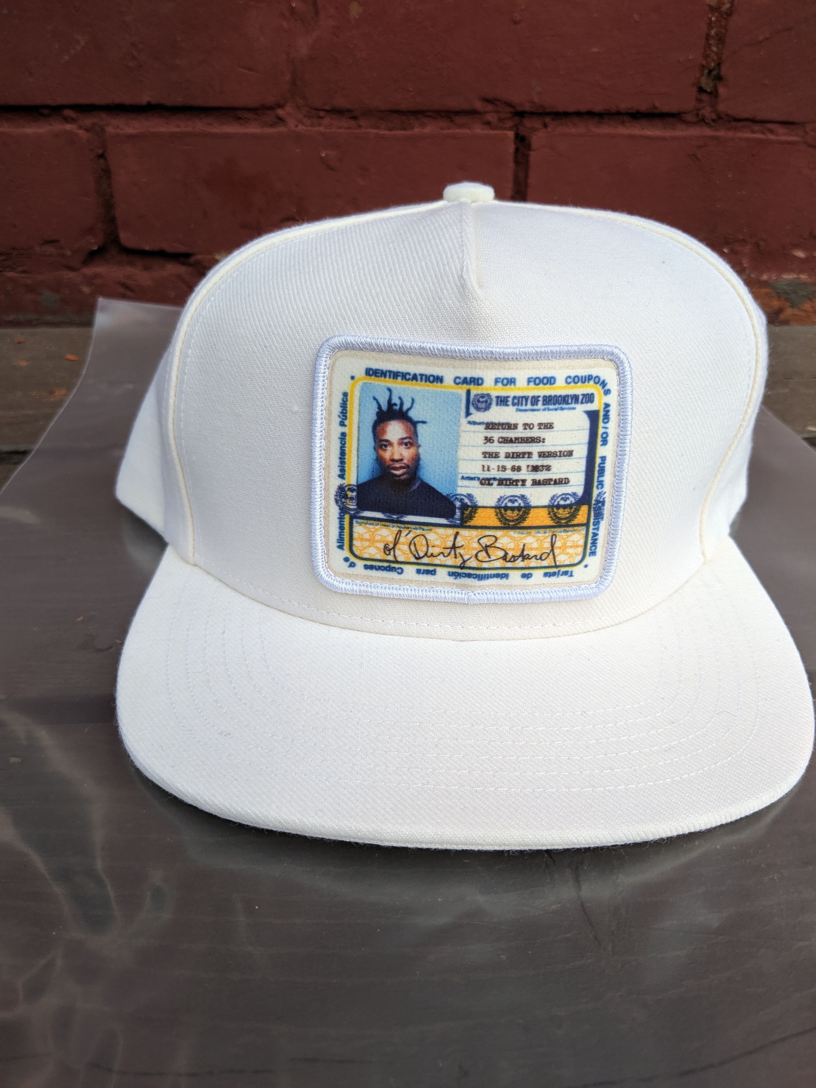 Supreme odb hat hotsell