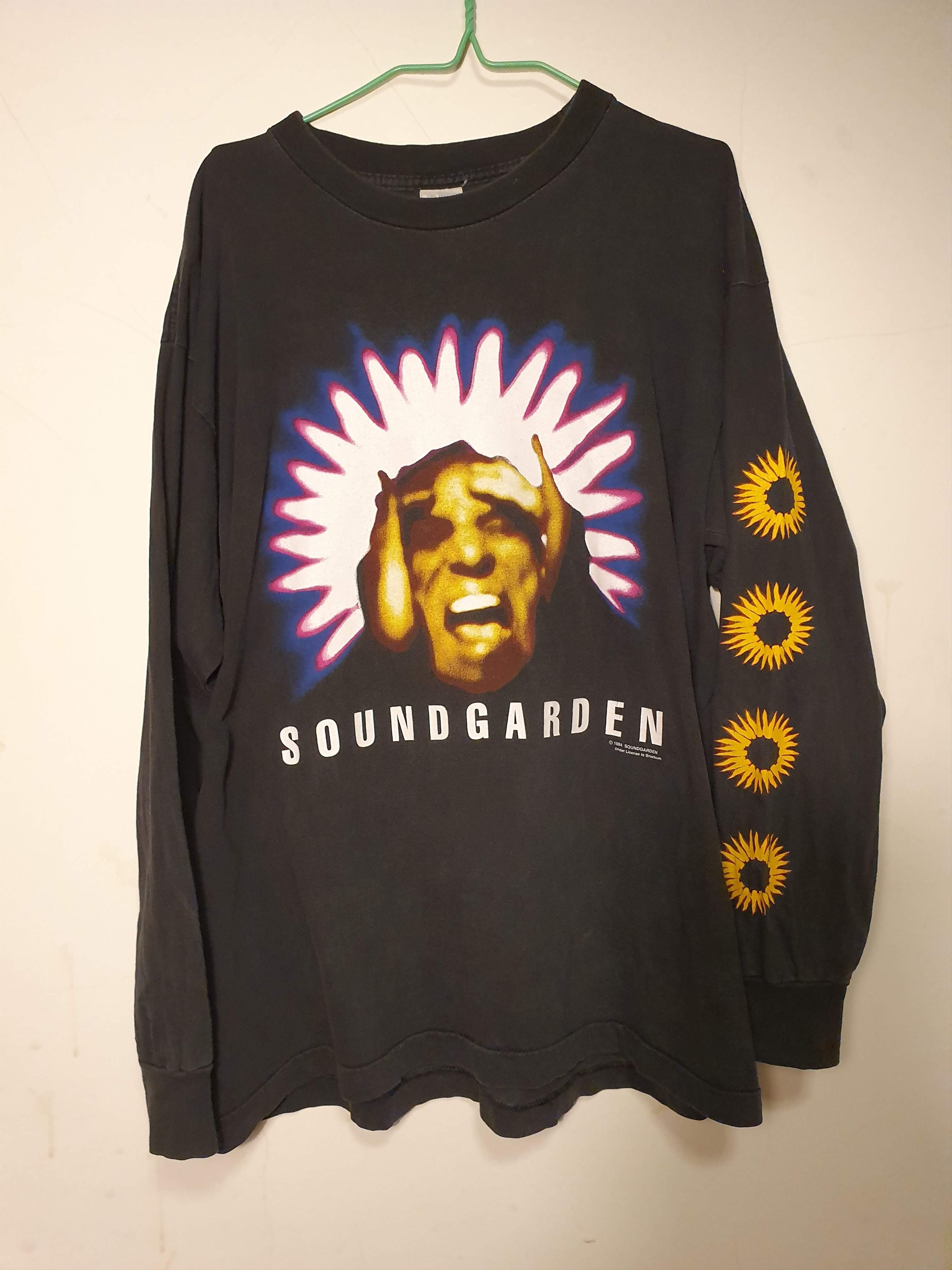 Vintage 90s Soundgarden 'Black Hole Sun' Tee | Grailed Vintage 90s Soundgarden 'Black Hole Sun' Tee | Grailed