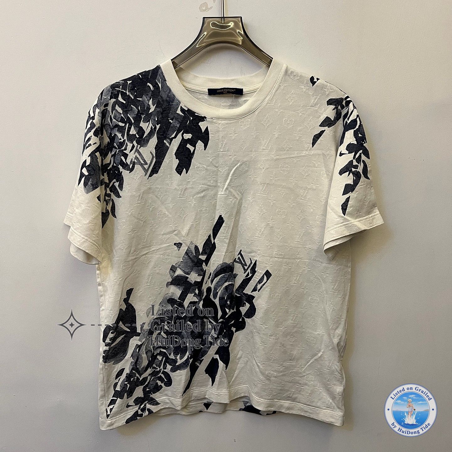 Louis Vuitton Floral Embroidered T-Shirt Size M