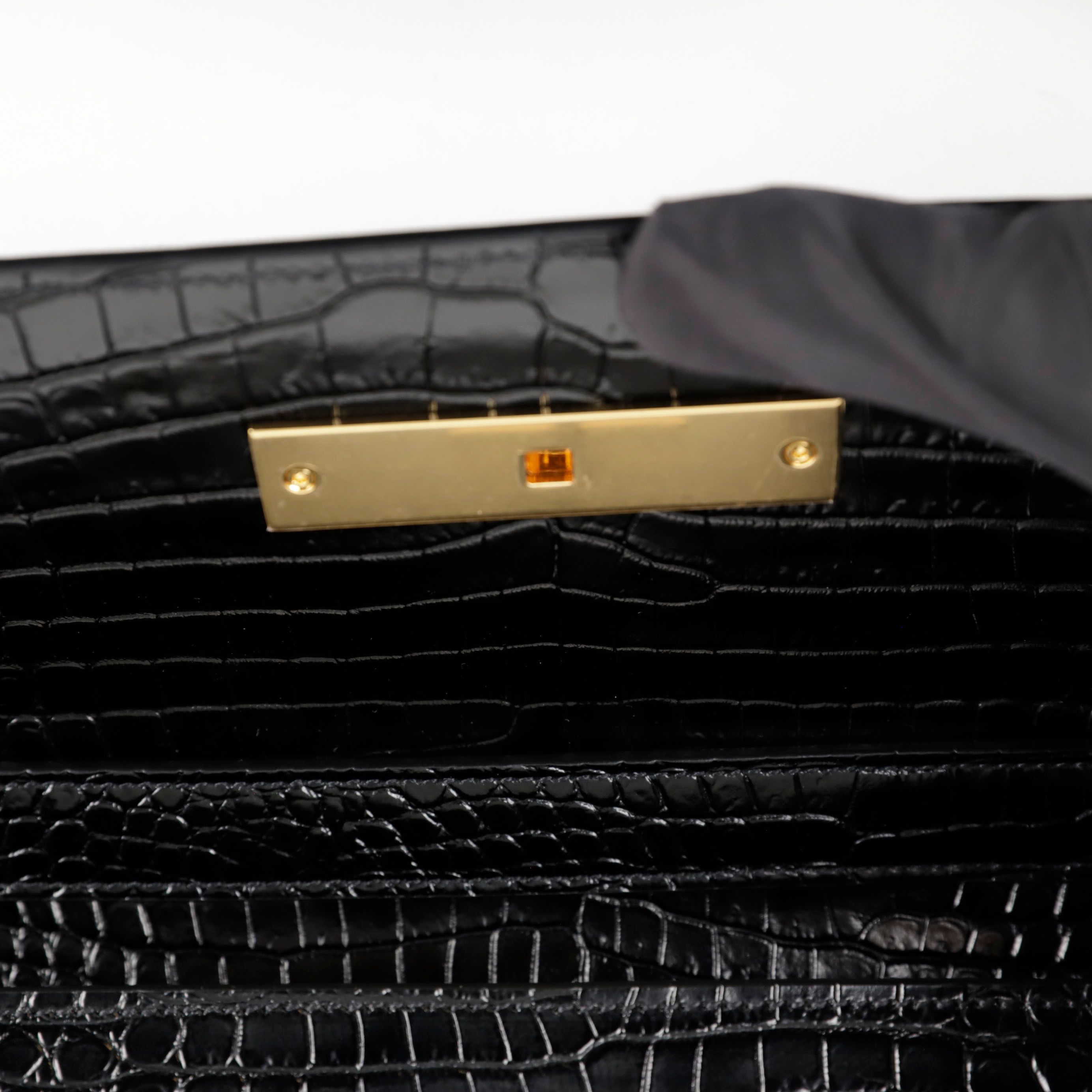 Yves Saint Laurent Manhattan Medium Shoulder Bag Size ONE SIZE - 8 Thumbnail