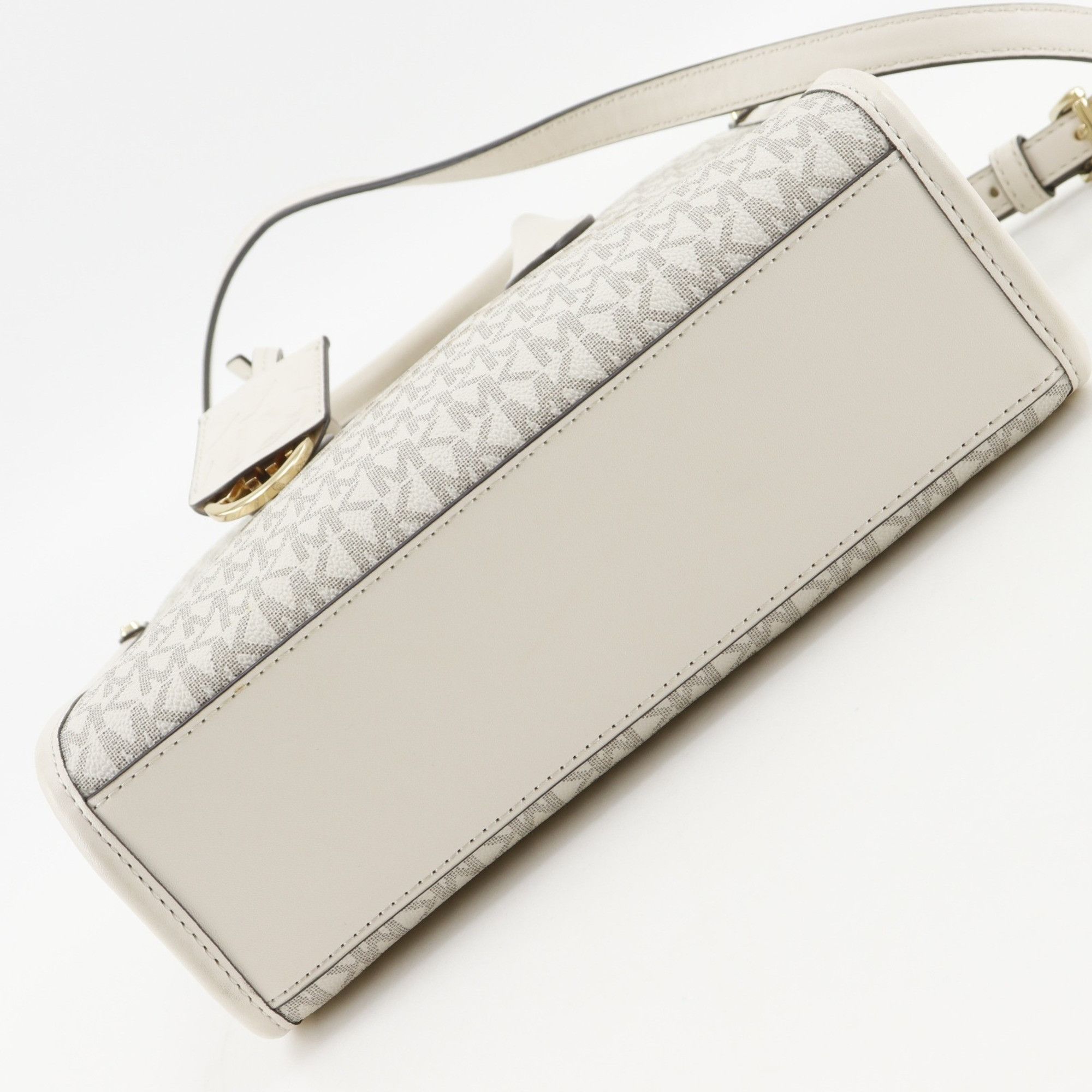 Michael Kors Michael Kors Mirela Small Handbag/Shoulder Bag (2-Way) Signature Pattern, 35F2G7ZC5B, PVC, White, 2-Way, Women's Size ONE SIZE - 15 Thumbnail
