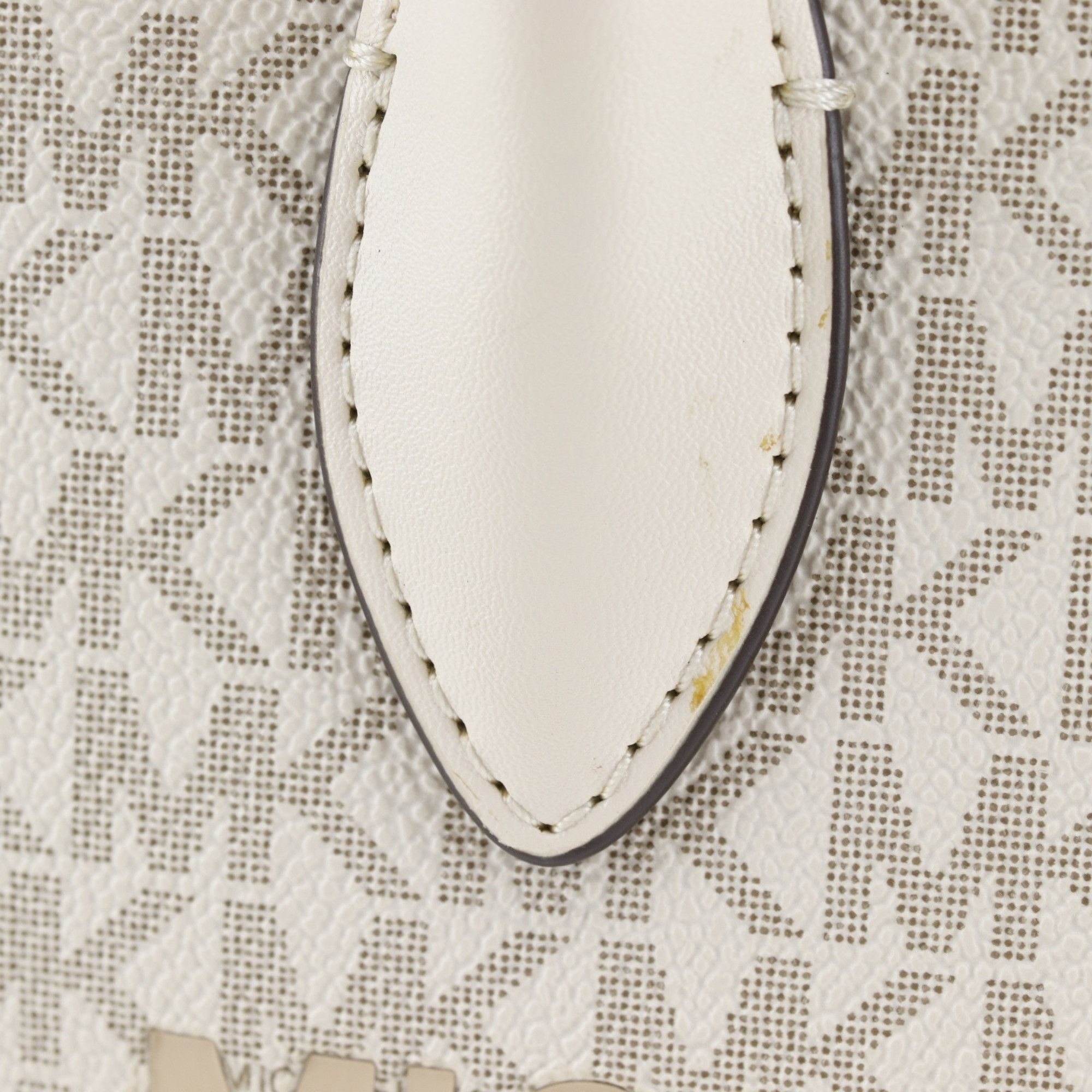 Michael Kors Michael Kors Mirela Small Handbag/Shoulder Bag (2-Way) Signature Pattern, 35F2G7ZC5B, PVC, White, 2-Way, Women's Size ONE SIZE - 13 Thumbnail