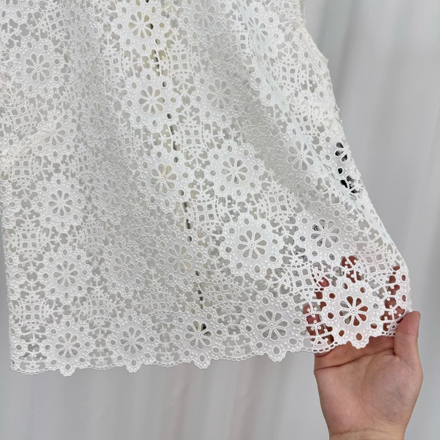 Dolce & Gabbana Dolce&Gabbana Floral Lace Blouse Size S / US 4 / IT 40 - 4 Thumbnail