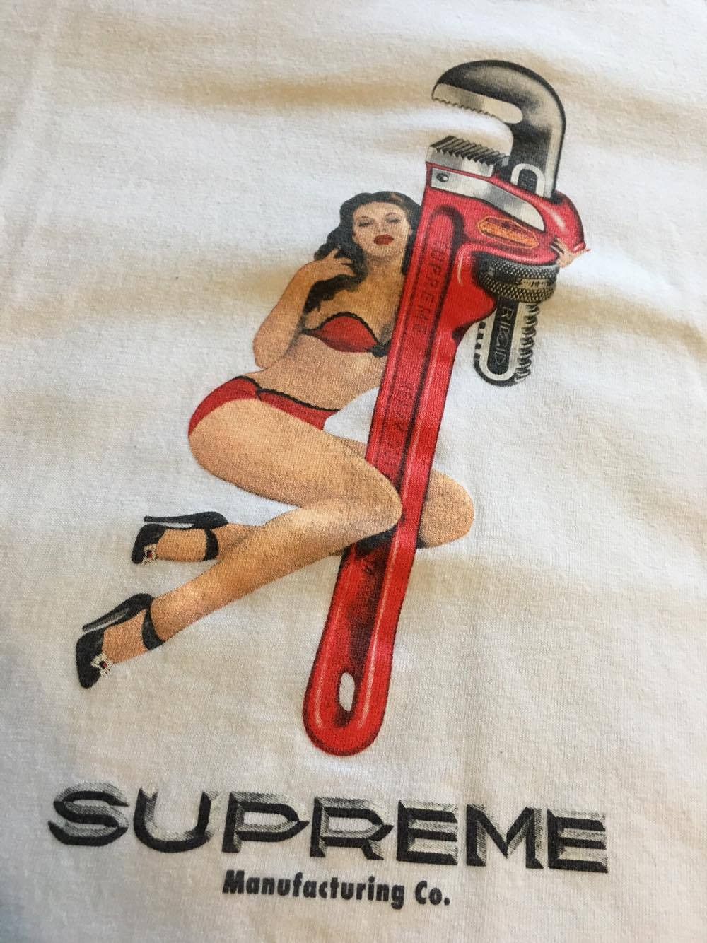 Supreme 2025 wrench tee