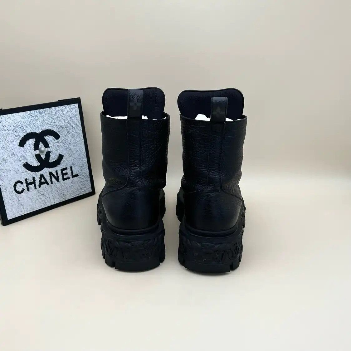 Louis Vuitton LOUIS VUITTON black leather Men's ankle boots 43 Size US 10 / EU 43 - 3 Thumbnail