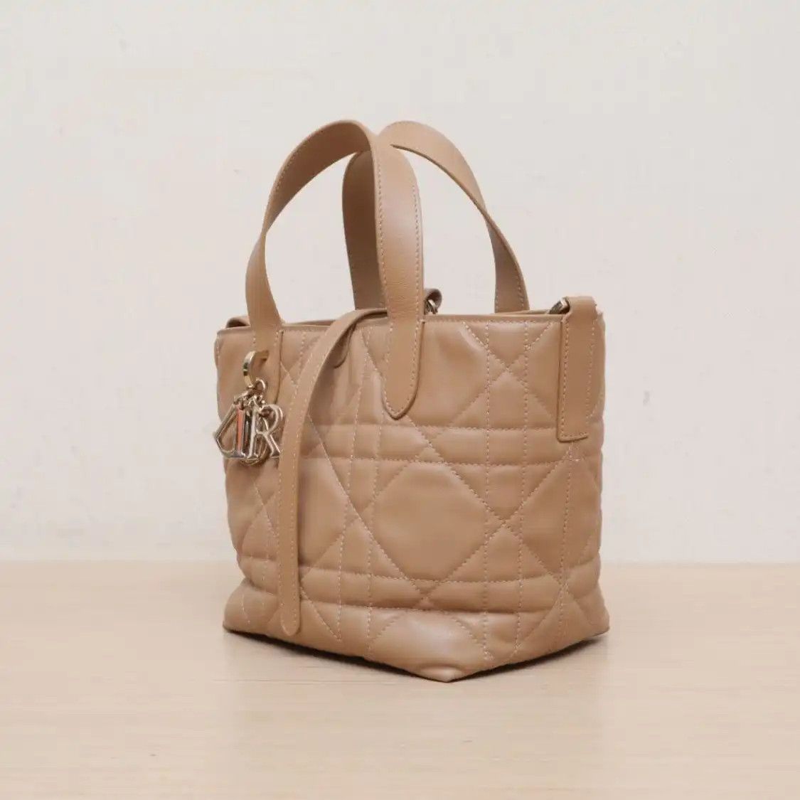 Dior DIOR Toujours Small brown cowhide leather rattan plaid quilted handbag detachabl Size ONE SIZE - 6 Thumbnail