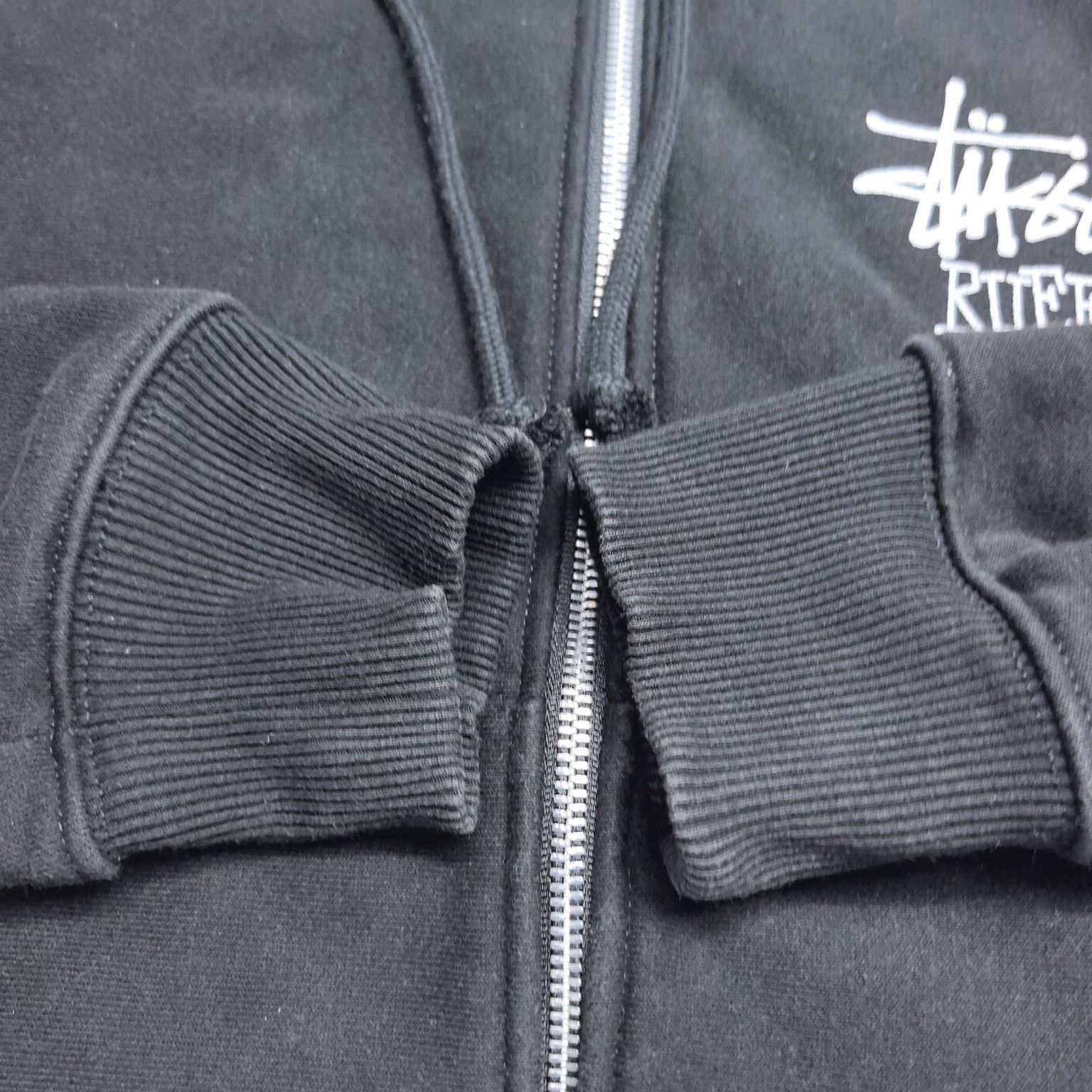 Stussy Stussy Knight Graphic Zip Up Hoodie Size S Size US S / EU 44-46 / 1 - 11 Thumbnail
