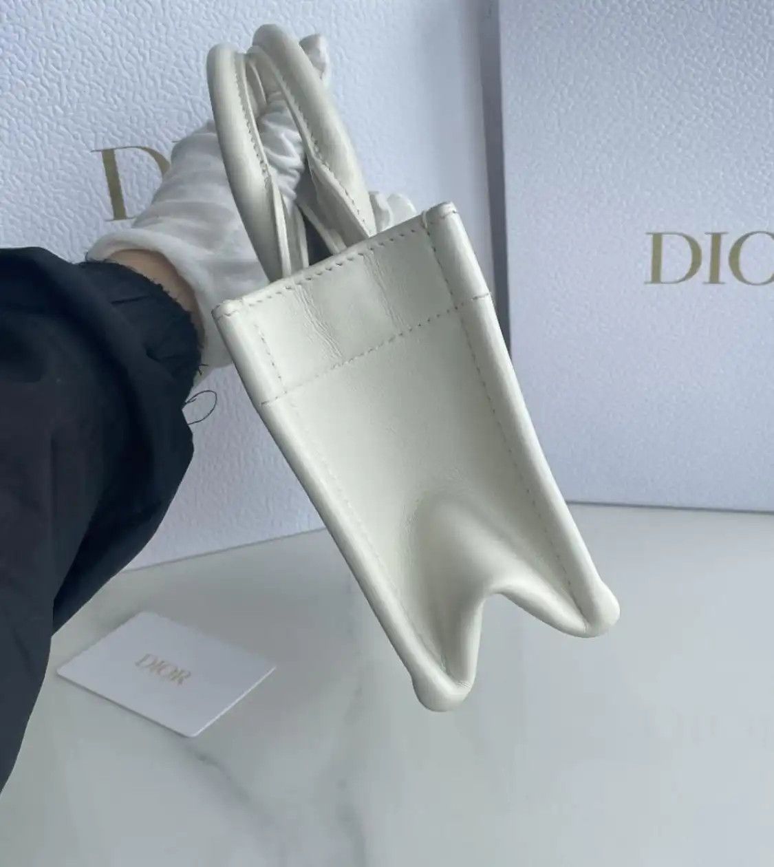 Dior DIOR Book Tote mini white cowhide leather rattan plaid quilted crossbody bag gol Size ONE SIZE - 3 Thumbnail