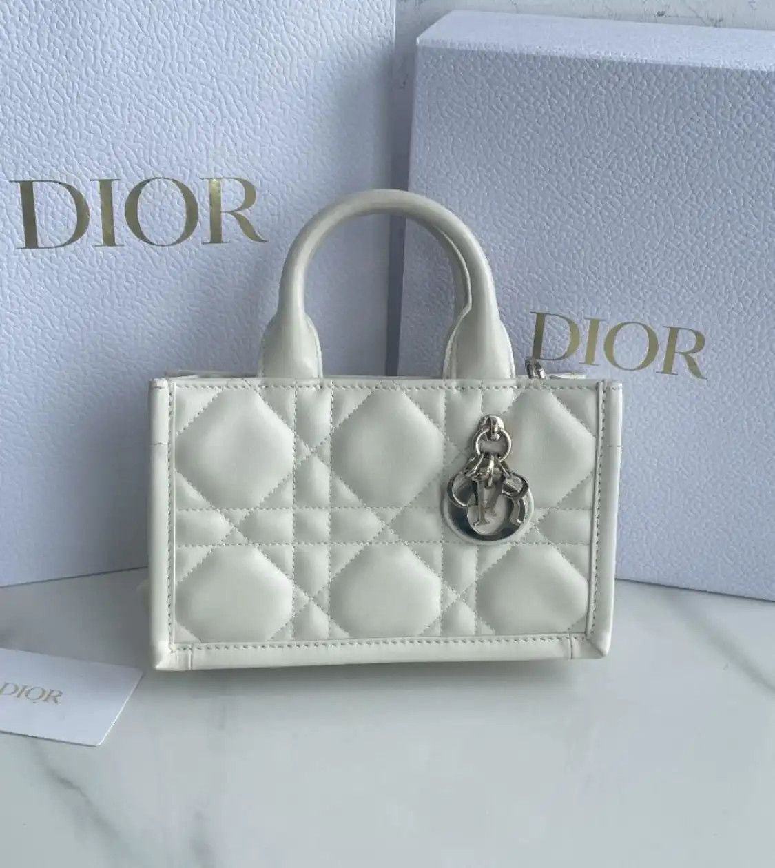 Dior DIOR Book Tote mini white cowhide leather rattan plaid quilted crossbody bag gol Size ONE SIZE - 8 Thumbnail