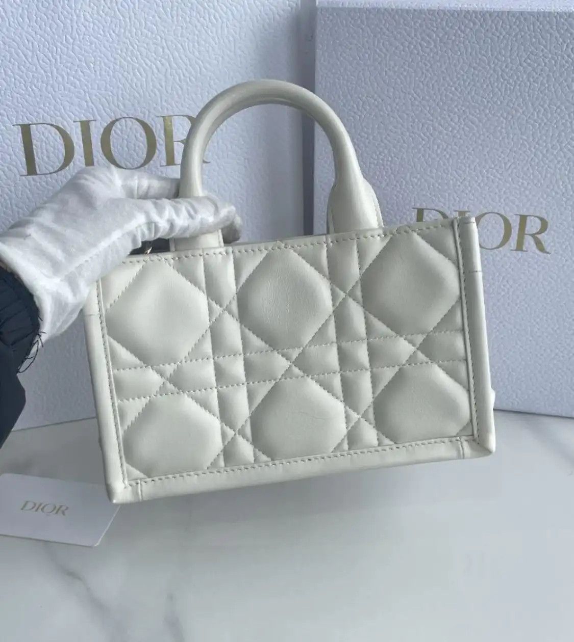 Dior DIOR Book Tote mini white cowhide leather rattan plaid quilted crossbody bag gol Size ONE SIZE - 4 Thumbnail