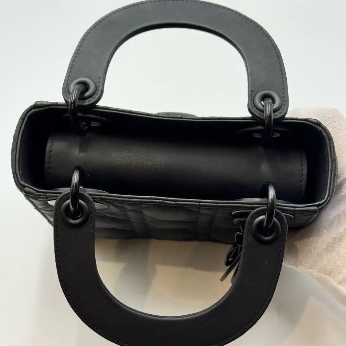 Dior DIOR Lady Dior black sheepskin rattan plaid quilted Lady bag crossbody bag black Size ONE SIZE - 8 Thumbnail