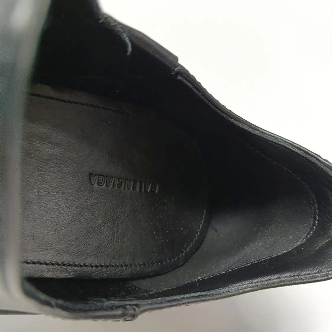 Balenciaga BALENCIAGA Spring,Autumn black leather Men's mid heel ankle boots 43 Size US 10 / EU 43 - 8 Thumbnail