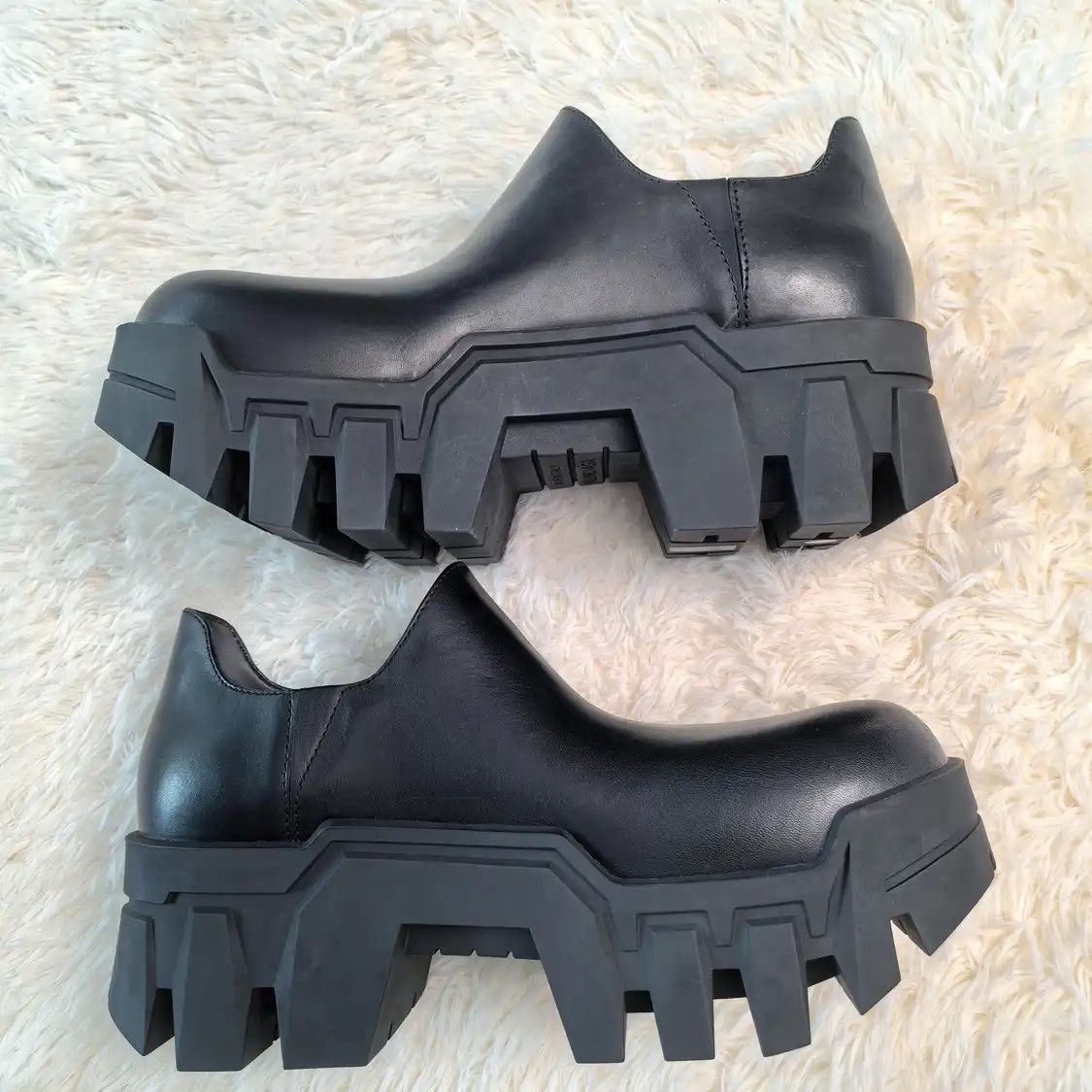 Balenciaga BALENCIAGA black leather Men's ankle boots 43 Size US 10 / EU 43 - 3 Thumbnail
