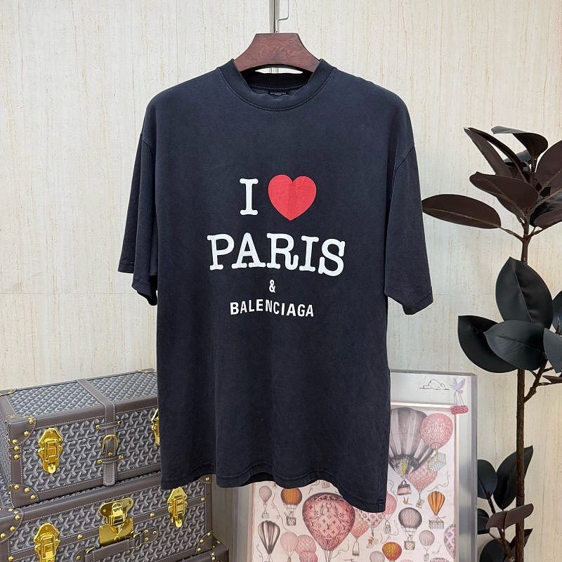 Balenciaga Balenciaga I Love Paris Heart T-Shirt Size M | Grailed