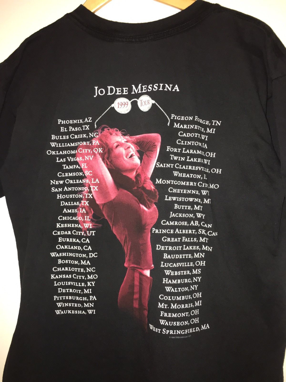 Jo Dee Messina - Tour 2000 Black Shirt. L.
