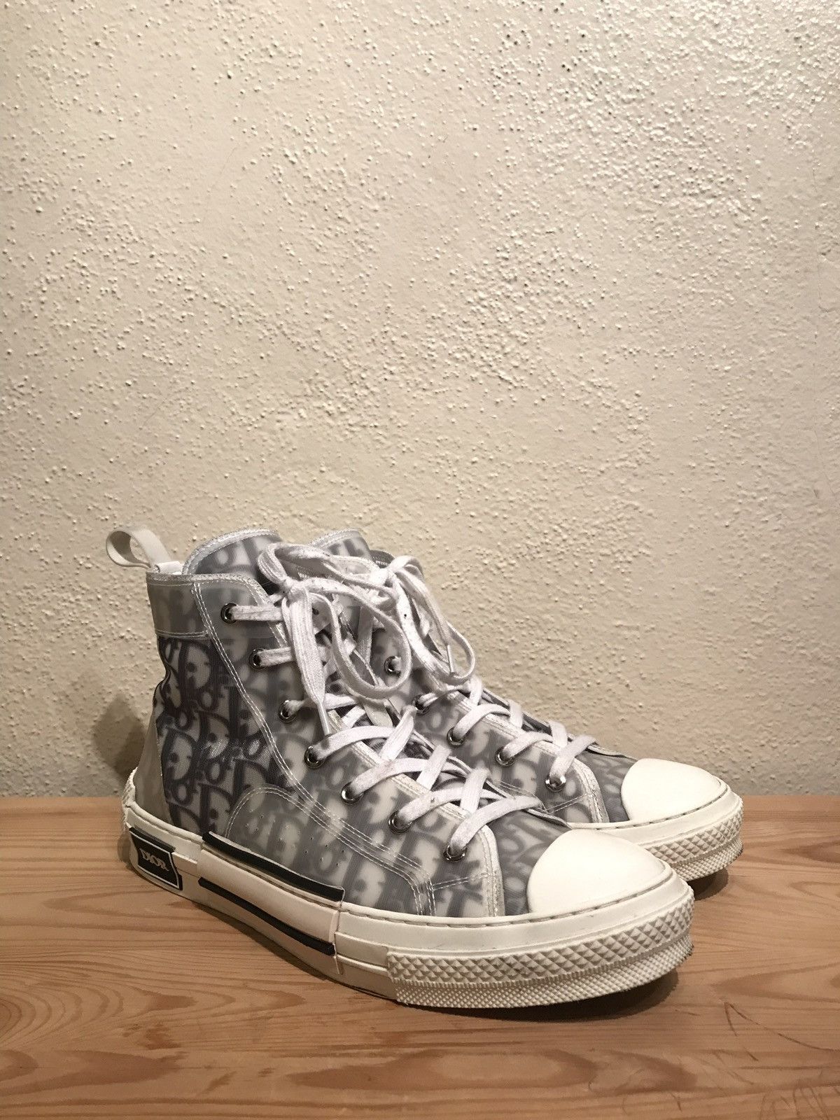 Dior Converse