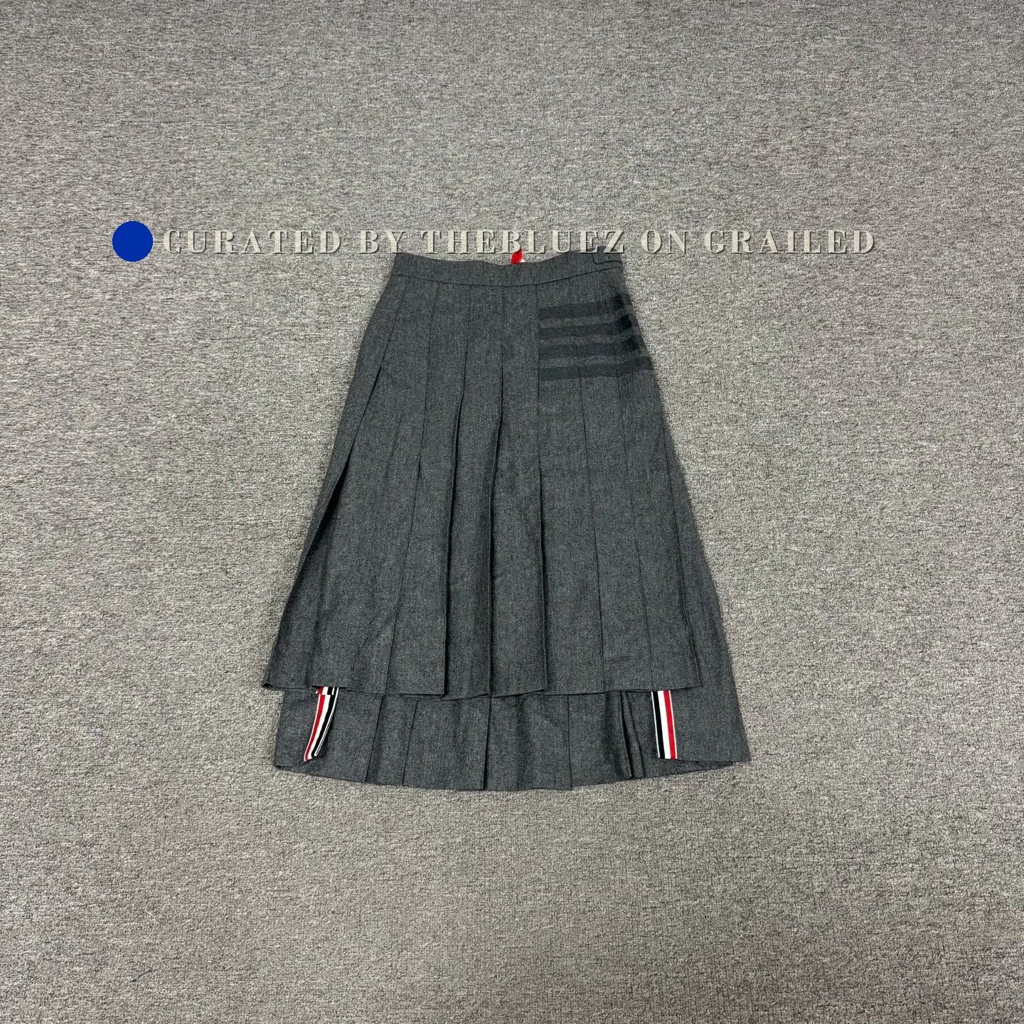 Thom Browne Thom Browne 4-Stripe High-Waist Pleated Skirt Size 40" / US 18 - 2 Thumbnail