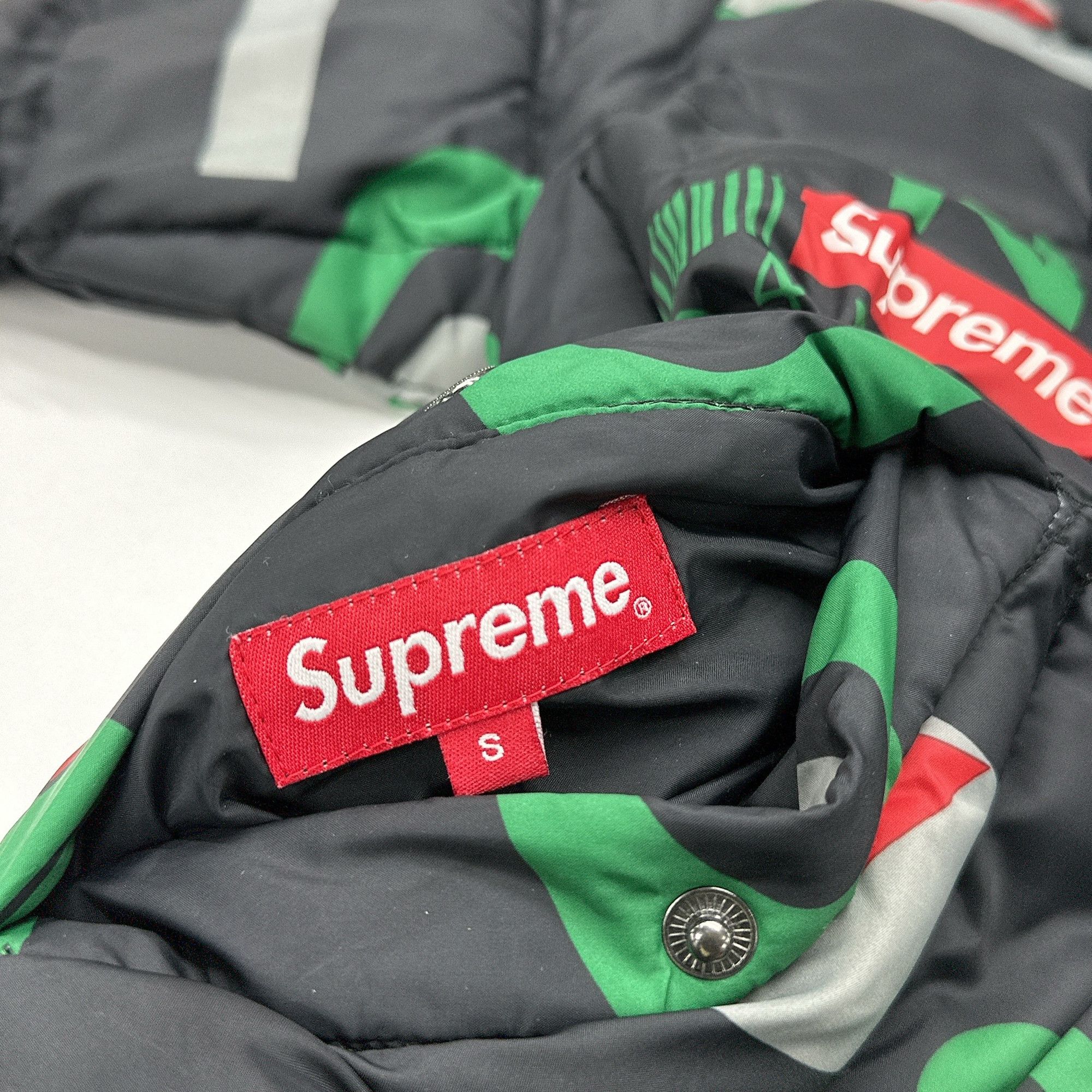 Supreme NY Reversible Puffy Jacket Size S
