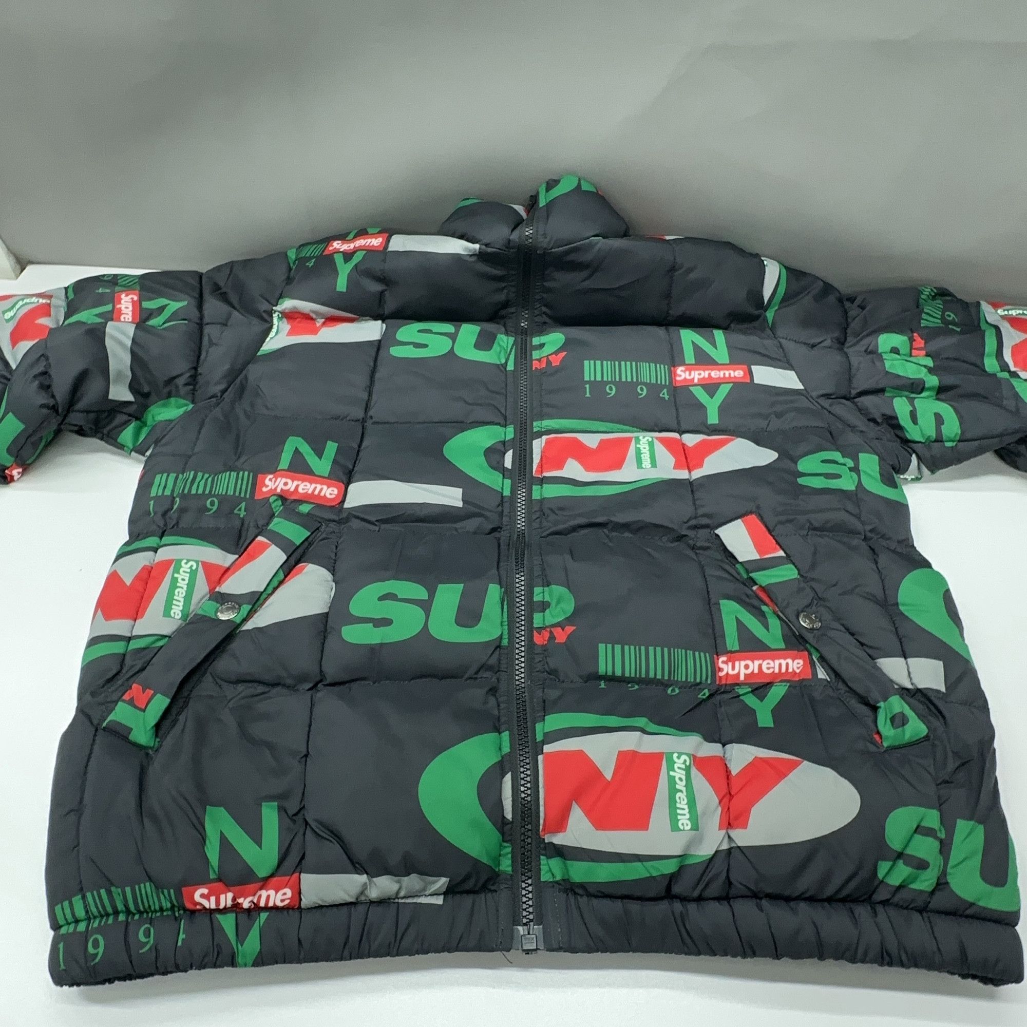 Supreme NY Reversible Puffy Jacket Size S