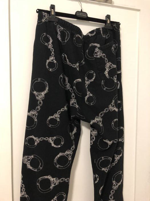 Supreme handcuff cheap sweatpants