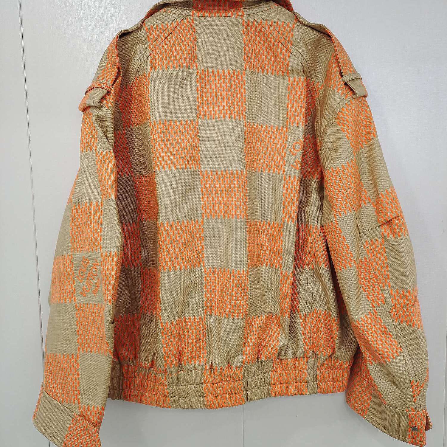 Louis Vuitton Louis Vuitton Damier Check Jacket Size L Size US L / EU 52-54 / 3 - 3 Thumbnail