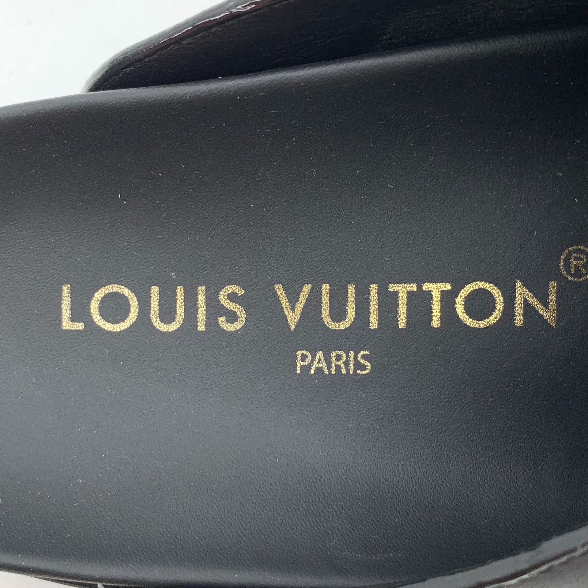 Louis Vuitton Louis Vuitton Black Chain Flat Mules Size US 7 / IT 37 - 7 Thumbnail