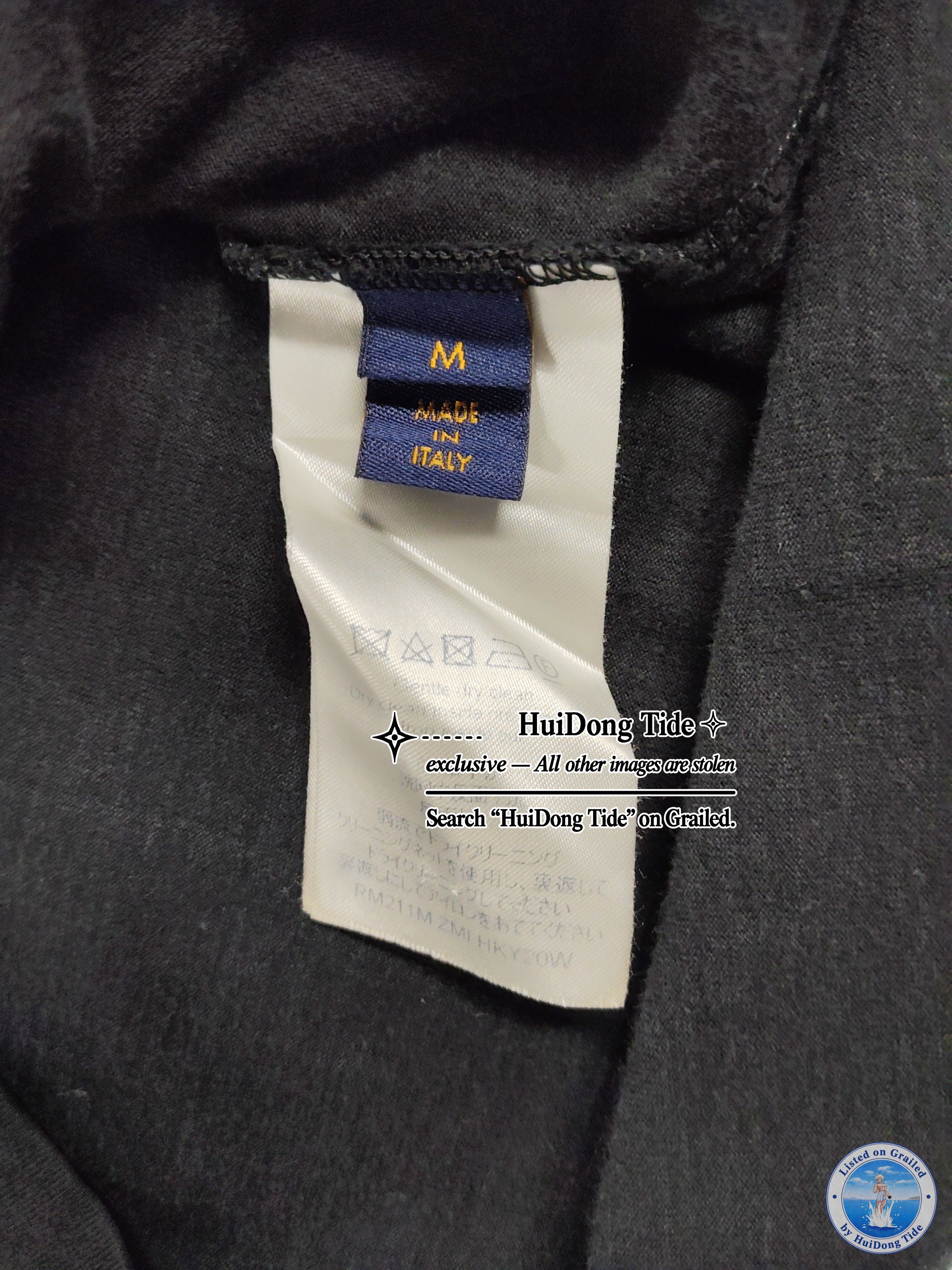 Louis Vuitton Louis Vuitton Graphic Logo T-Shirt Size M Size US M / EU 48-50 / 2 - 5 Thumbnail
