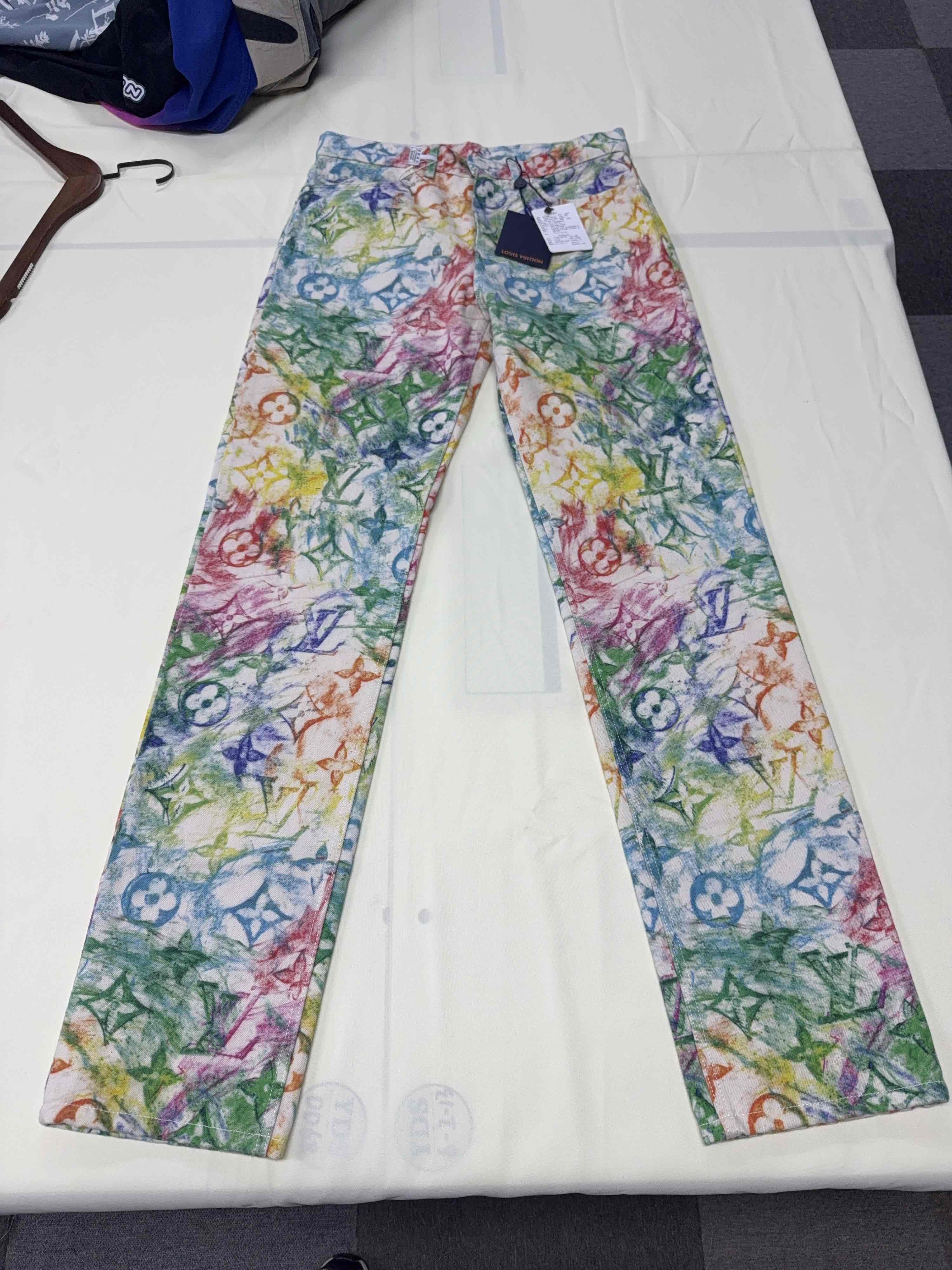 Louis Vuitton Louis Vuitton Watercolor Monogram Denim Jeans Size 31 Size US 31 - 2 Thumbnail