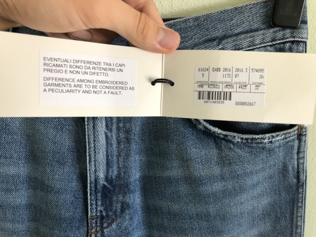 Gucci 🦋BNWT Gucci Embroidered Butterfly Denims Size US 32 / EU 48 - 5 Thumbnail