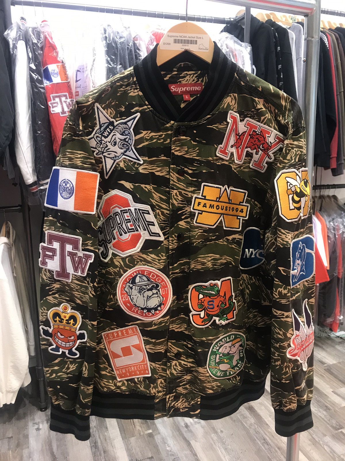 Supreme ncaa outlet jacket