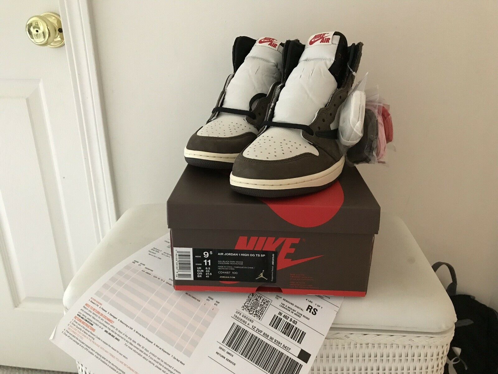 travis scott jordan 1 box for sale